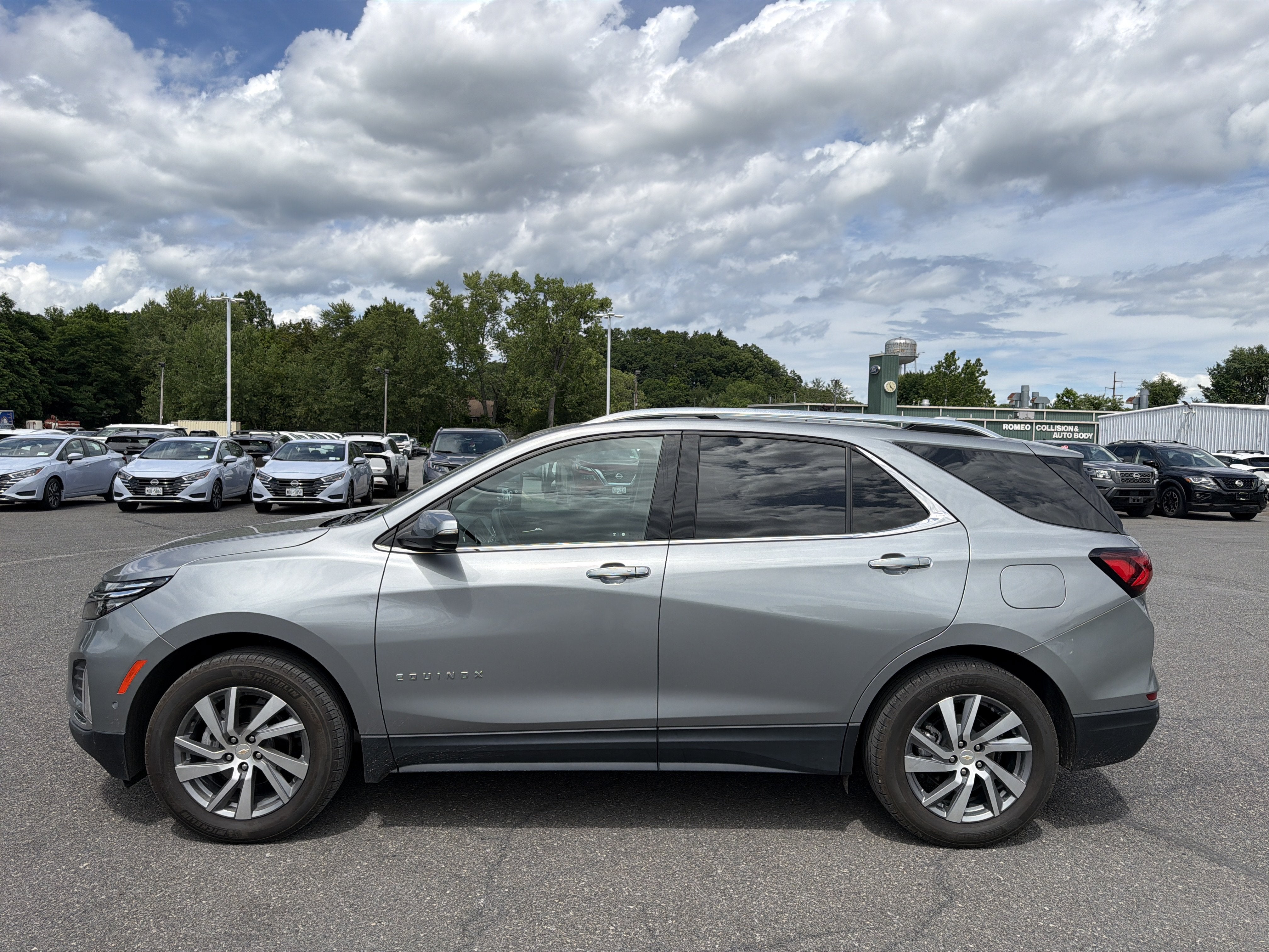 2023 Chevrolet Equinox Premier