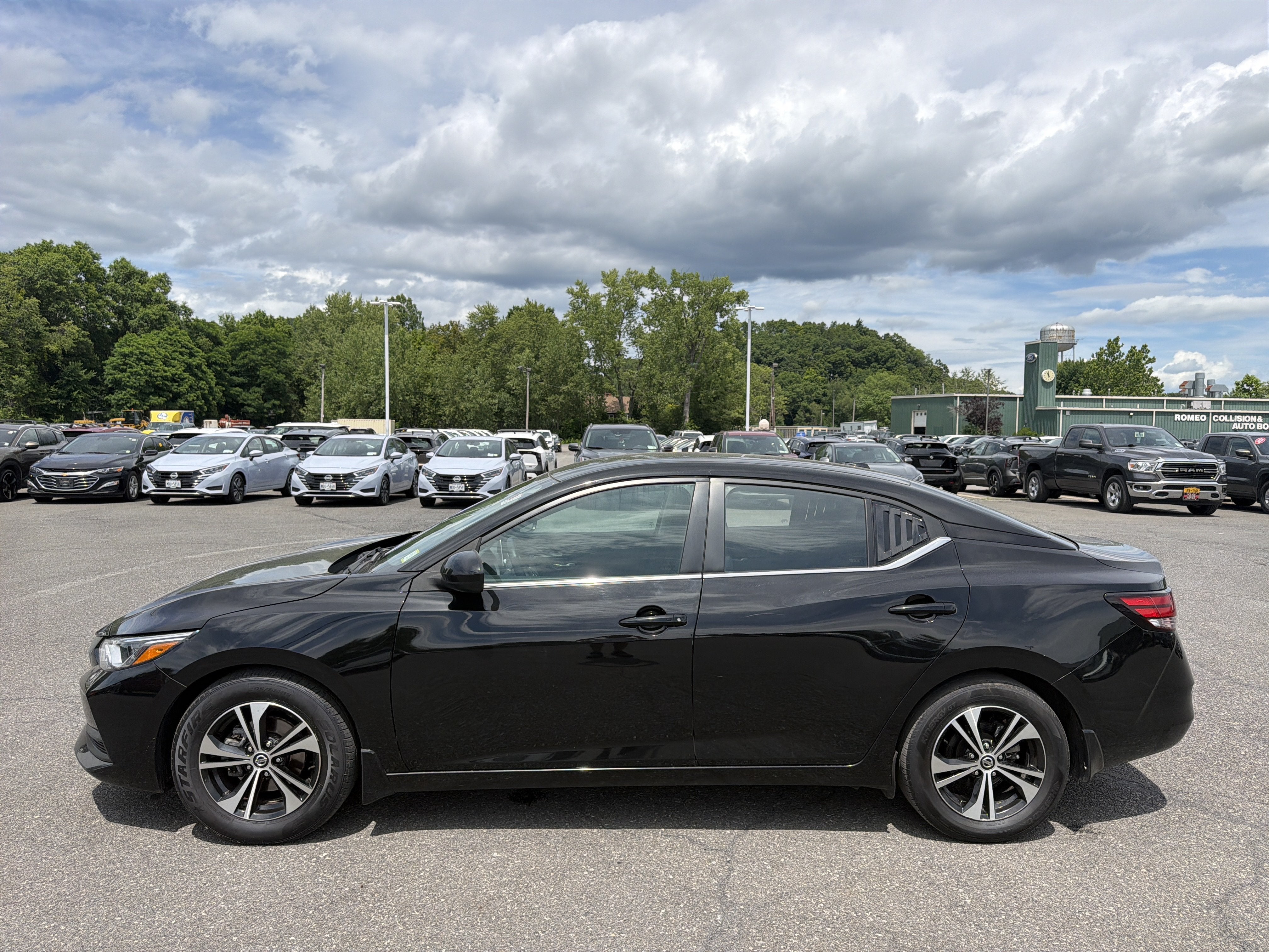 2023 Nissan Sentra SV