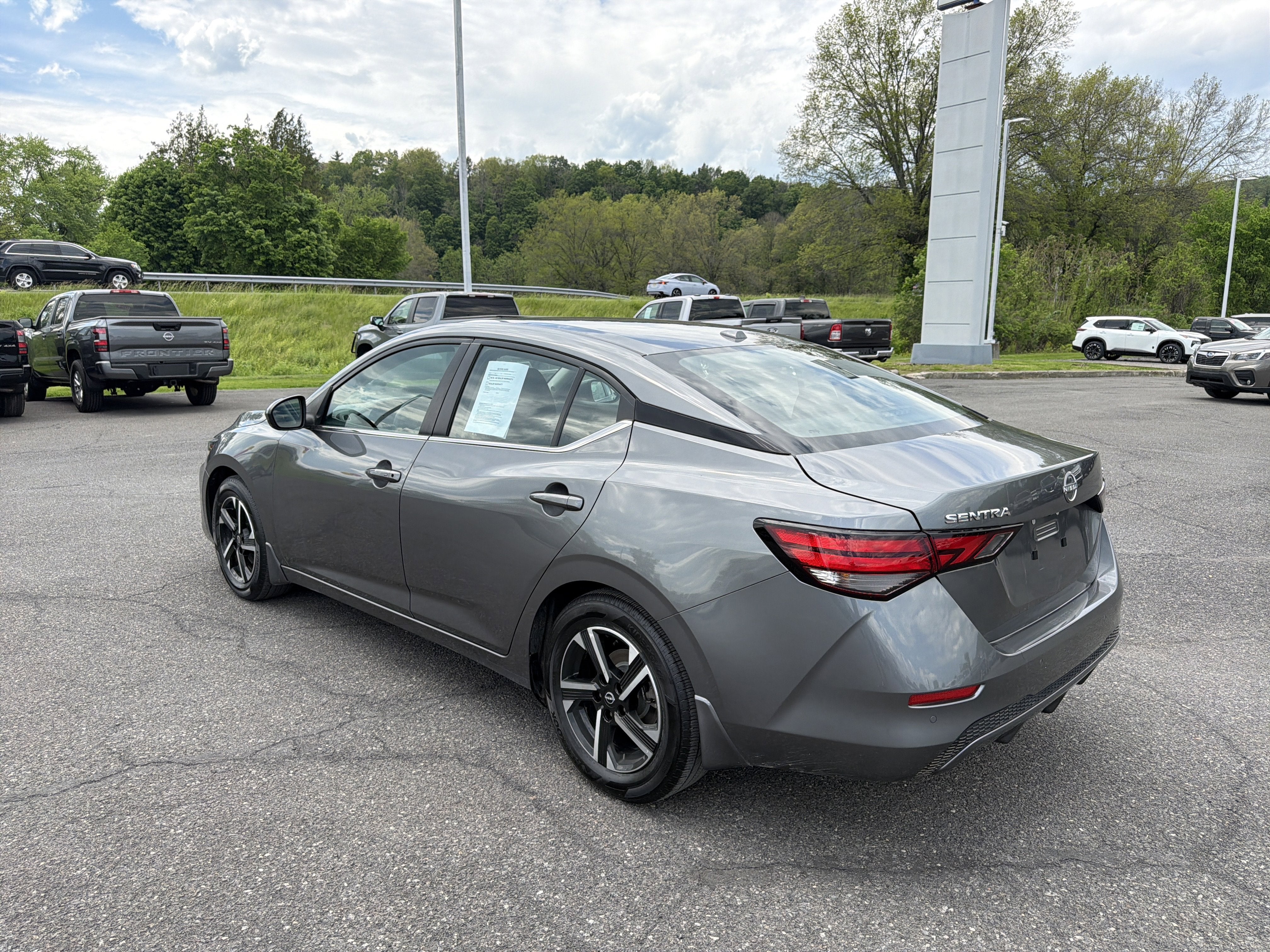 2024 Nissan Sentra SV