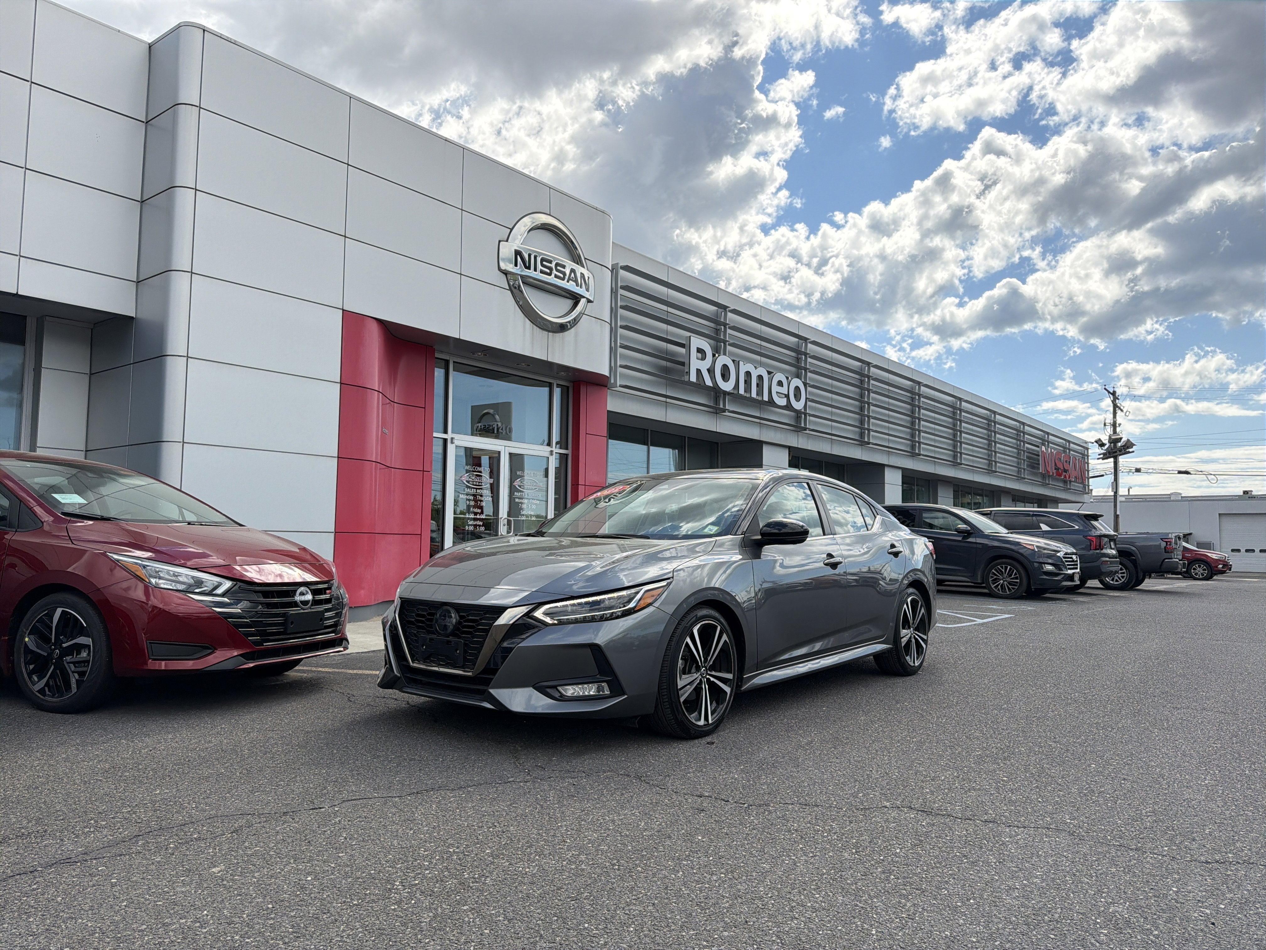 2022 Nissan Sentra SR