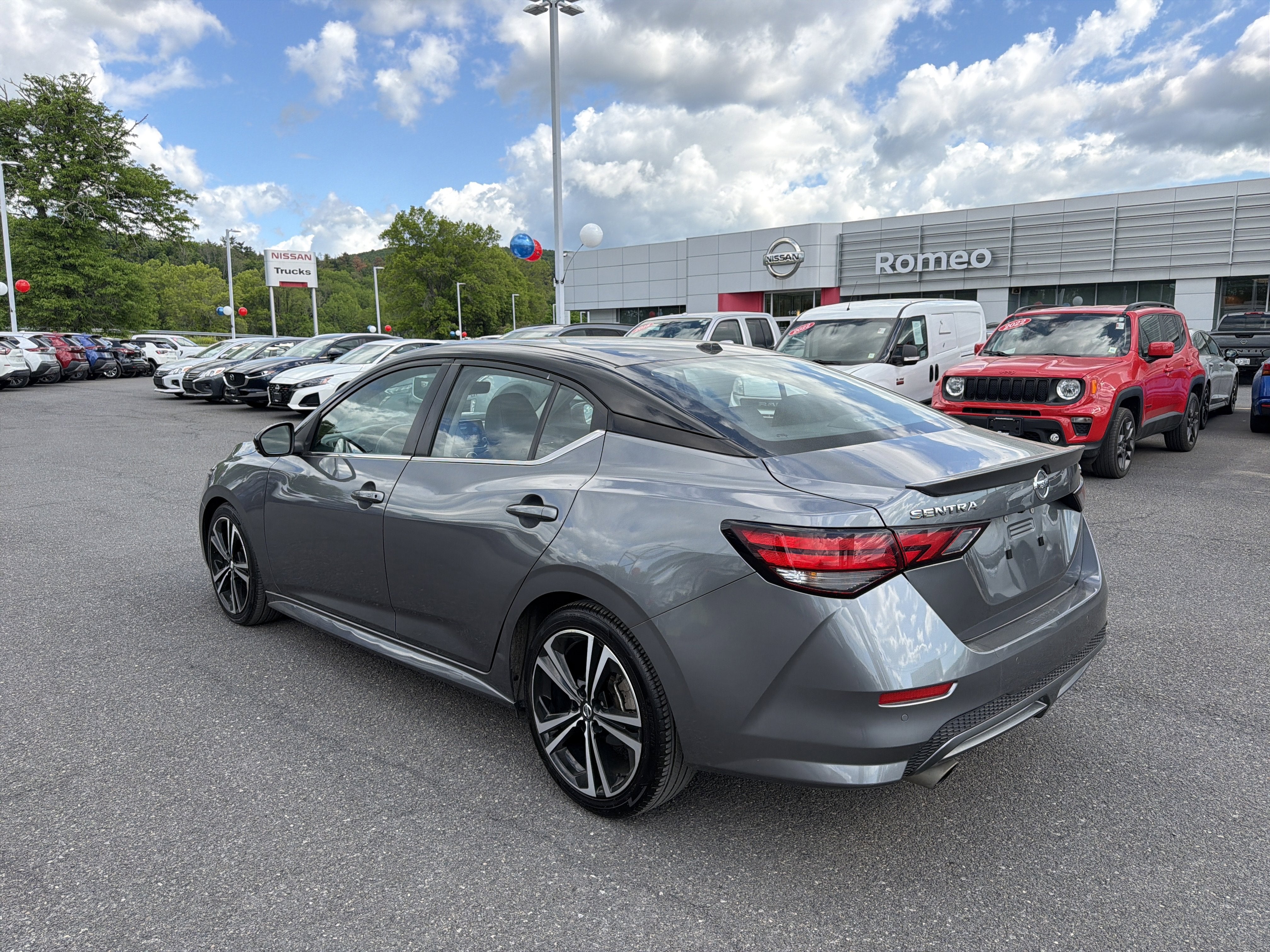 2022 Nissan Sentra SR