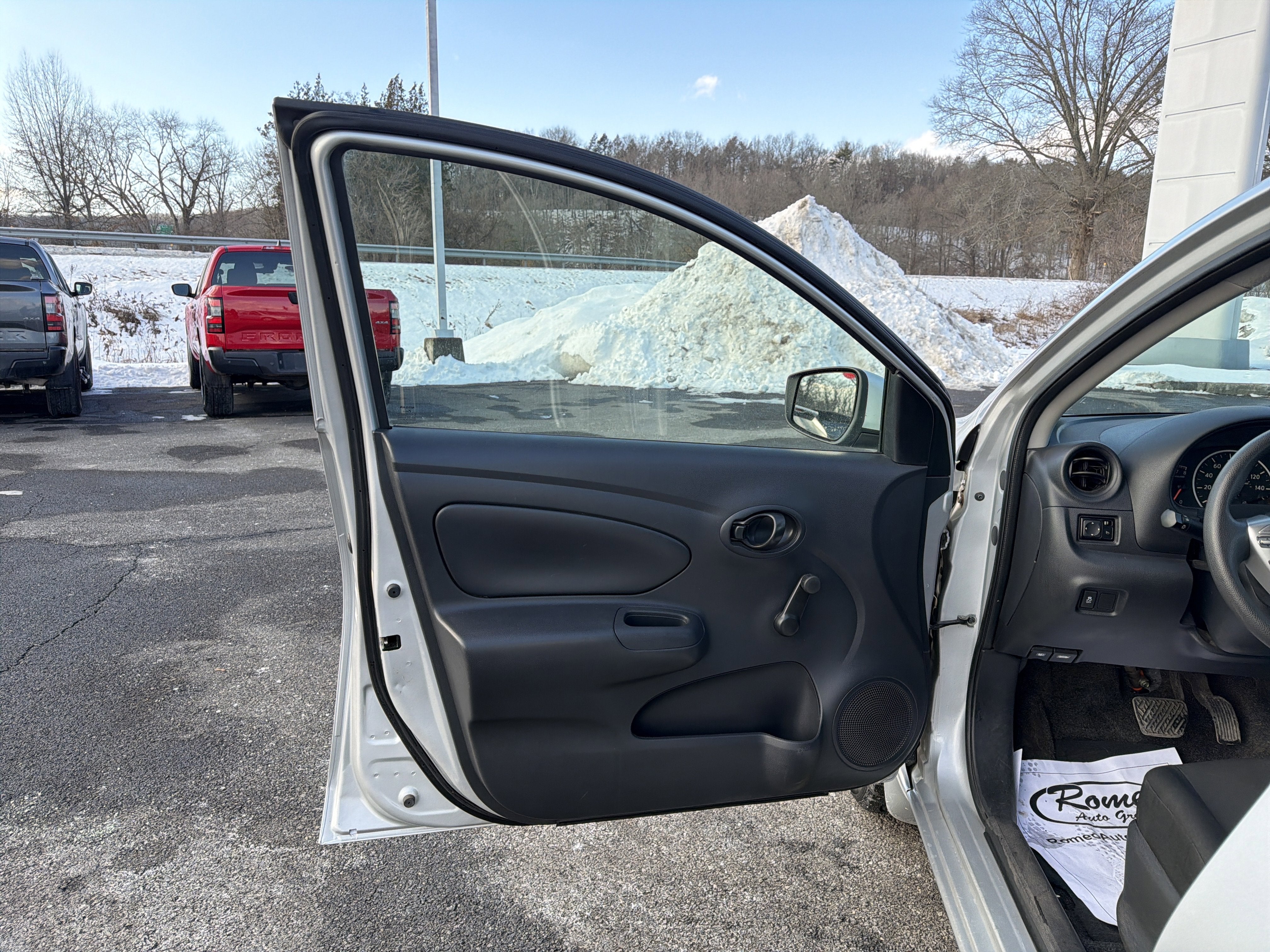 2016 Nissan Versa 1.6 S Plus