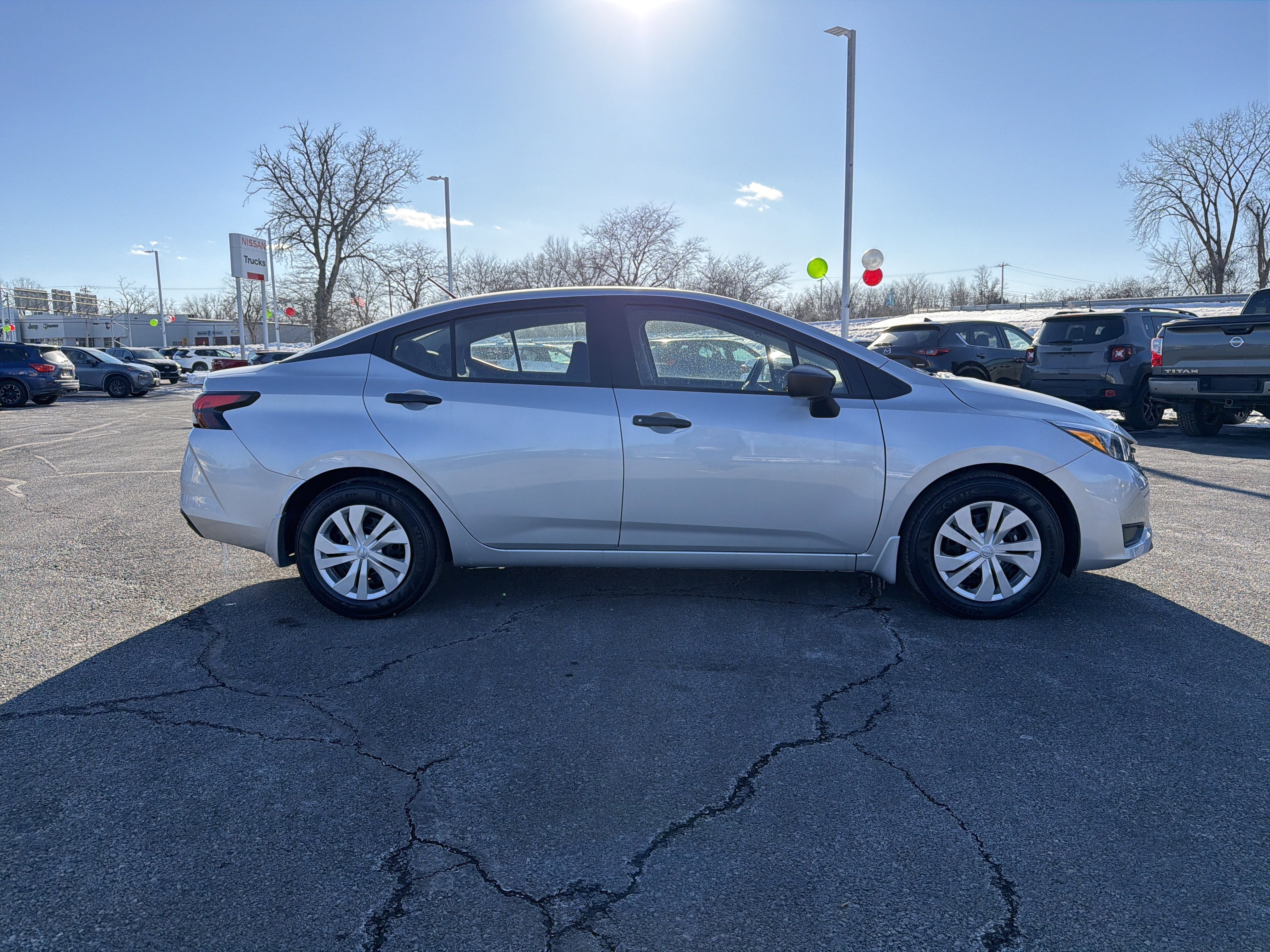 2025 Nissan Versa 1.6 S