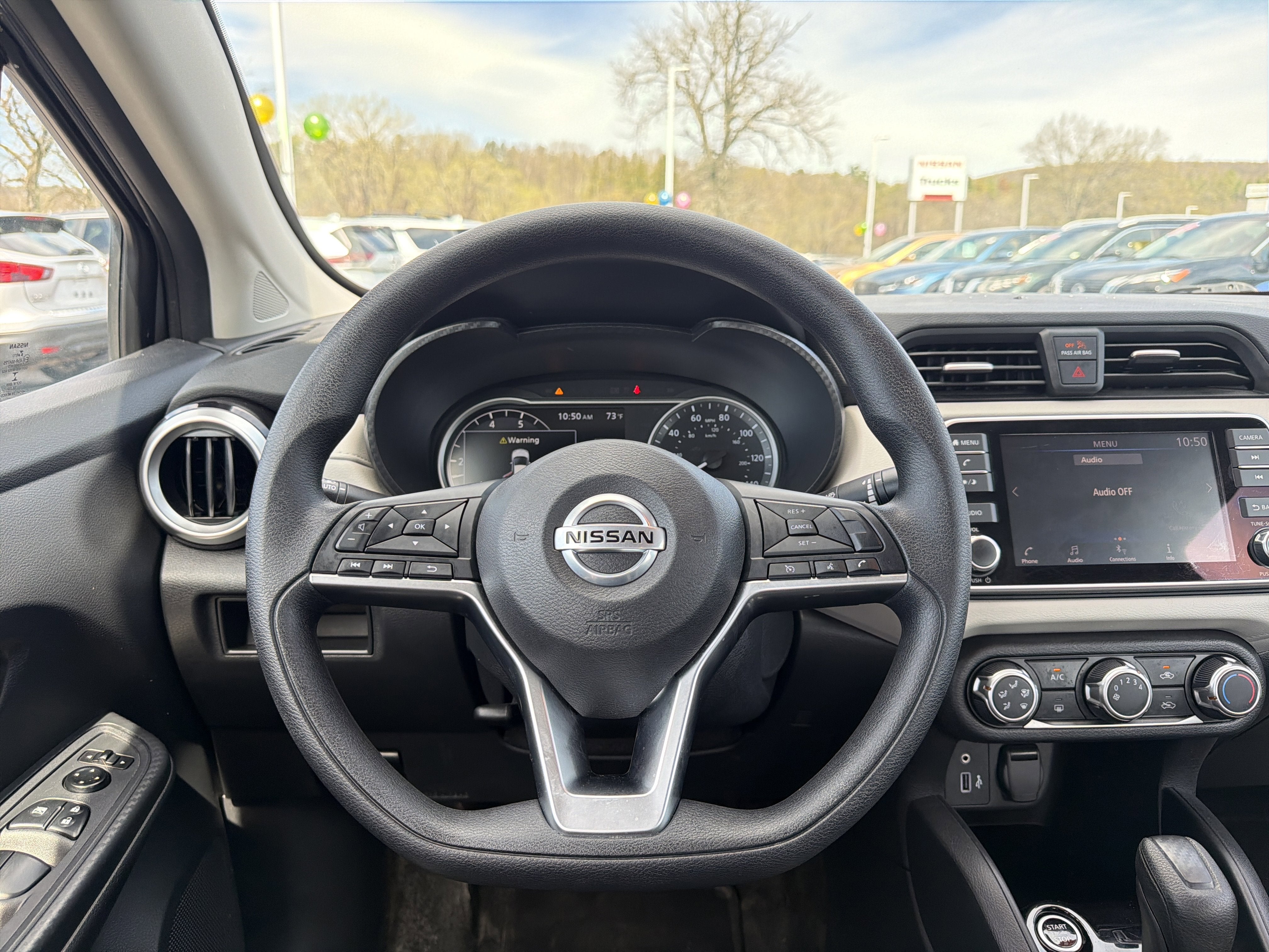 2022 Nissan Versa 1.6 SV