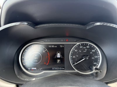 2022 Nissan Versa 1.6 SV