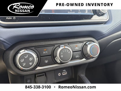 2024 Nissan Versa 1.6 SV
