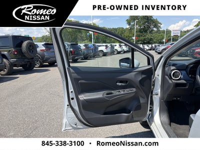 2023 Nissan Versa 1.6 SV