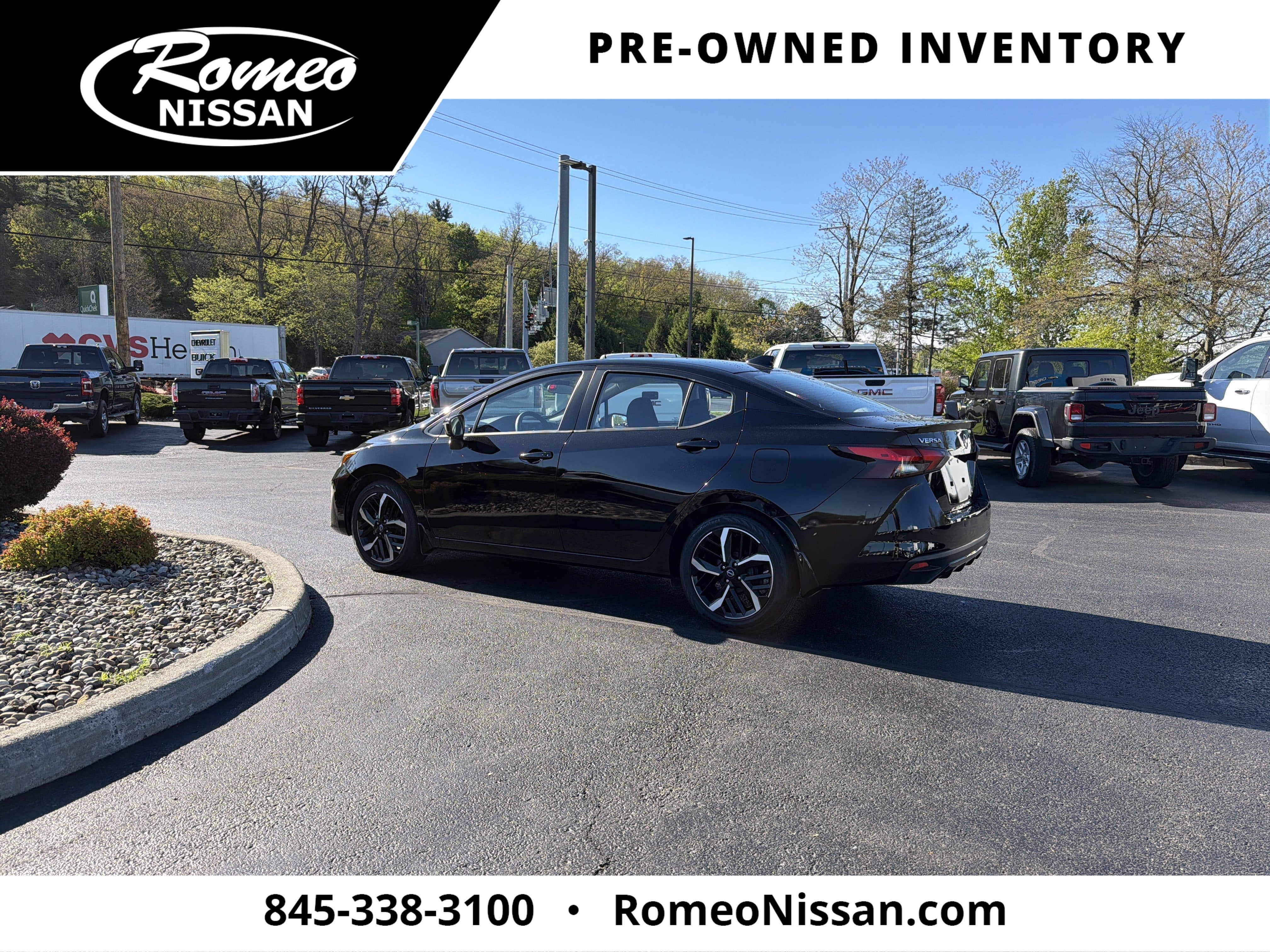 2025 Nissan Versa 1.6 SR