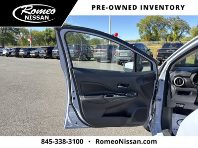 2024 Nissan Versa 1.6 SR