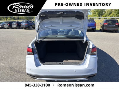 2024 Nissan Versa 1.6 SR
