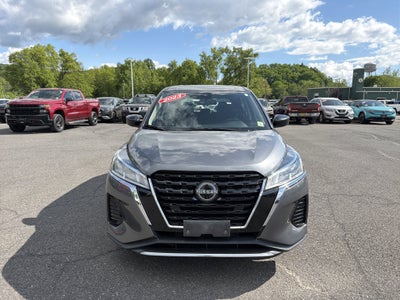 2023 Nissan Kicks S
