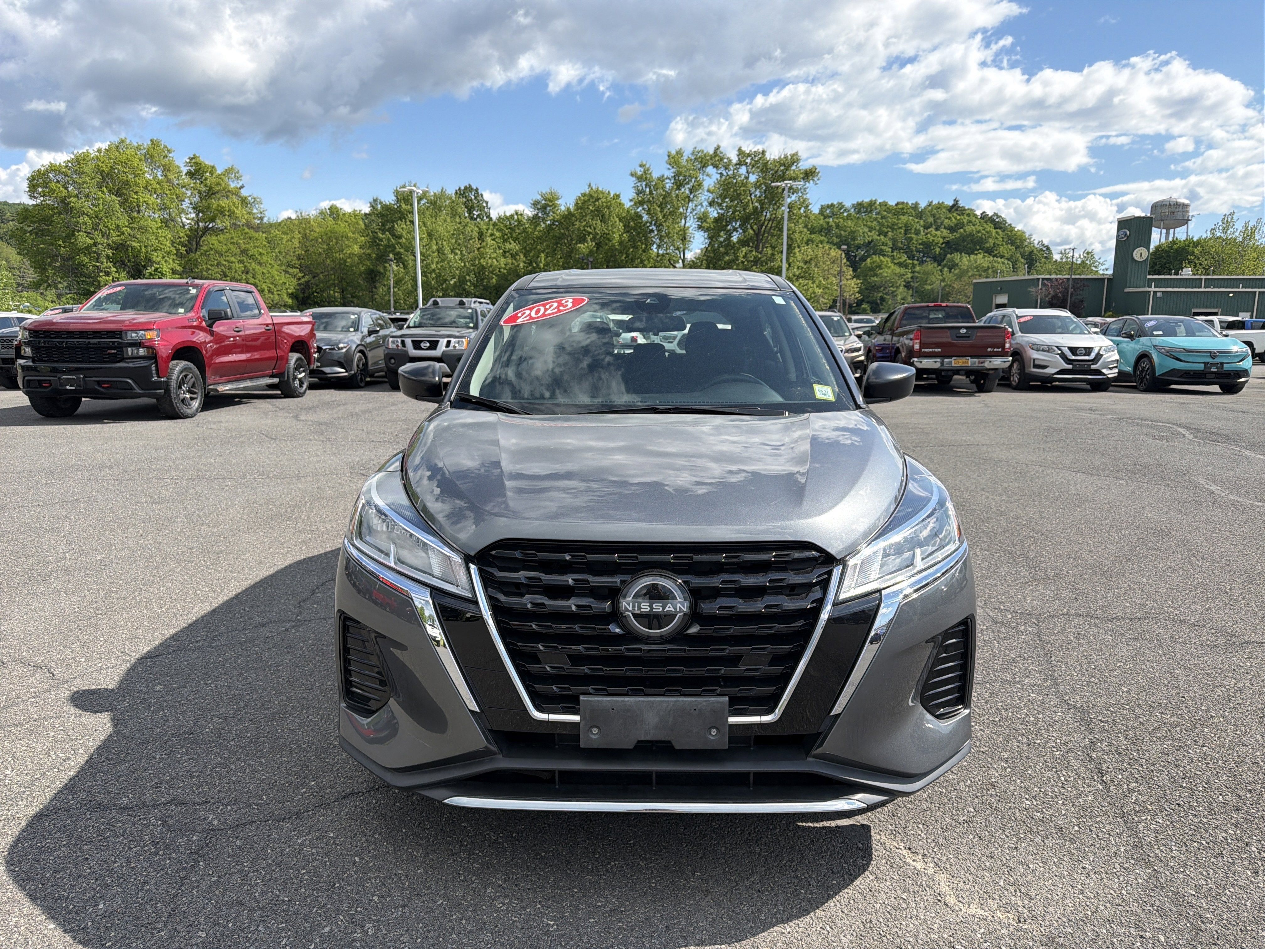 2023 Nissan Kicks S