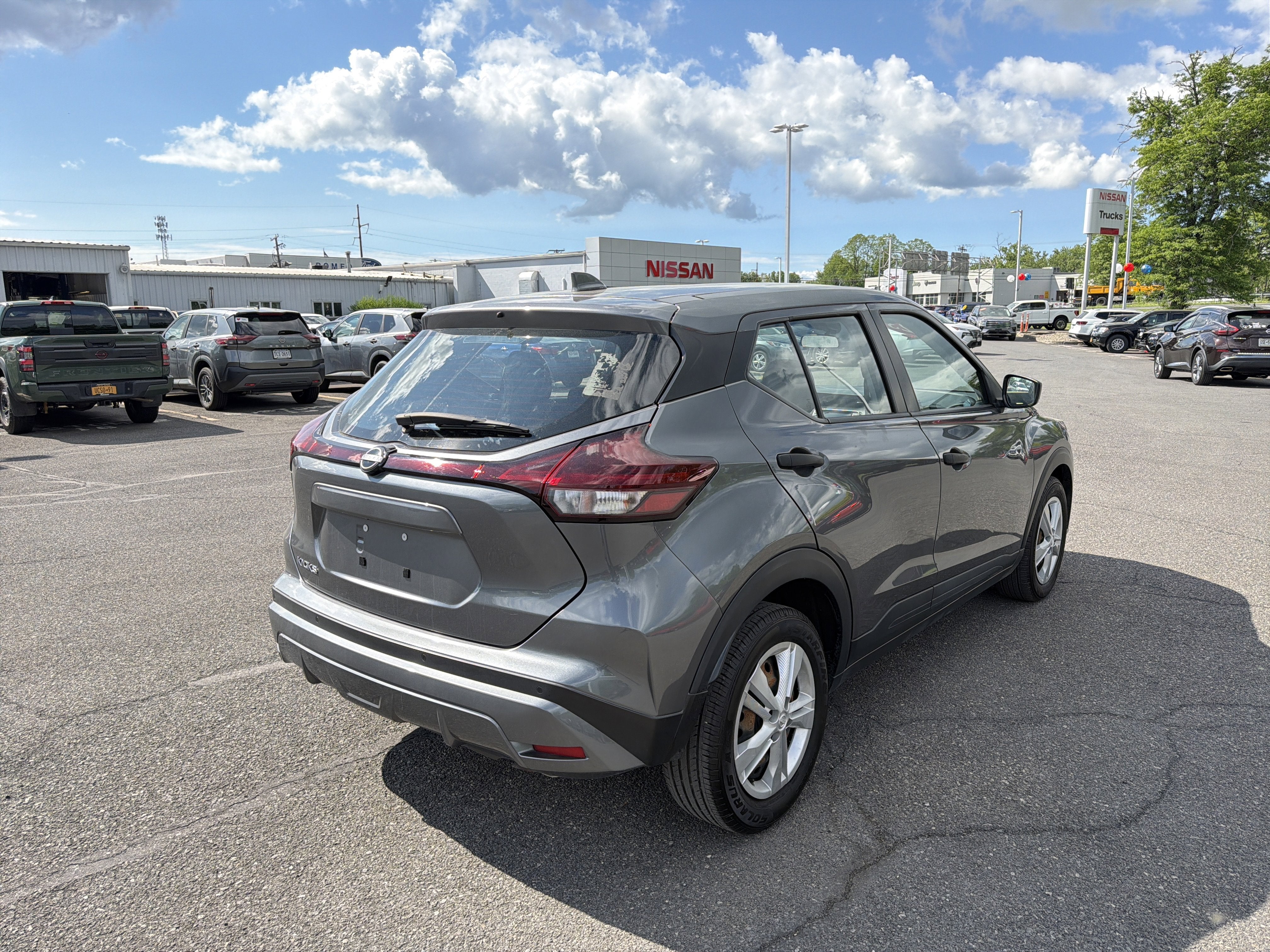 2023 Nissan Kicks S