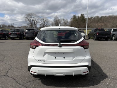 2023 Nissan Kicks S