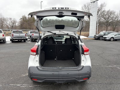 2020 Nissan Kicks S