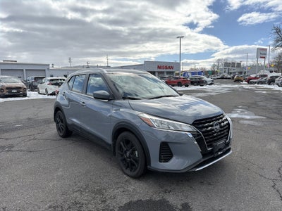 2023 Nissan Kicks SV