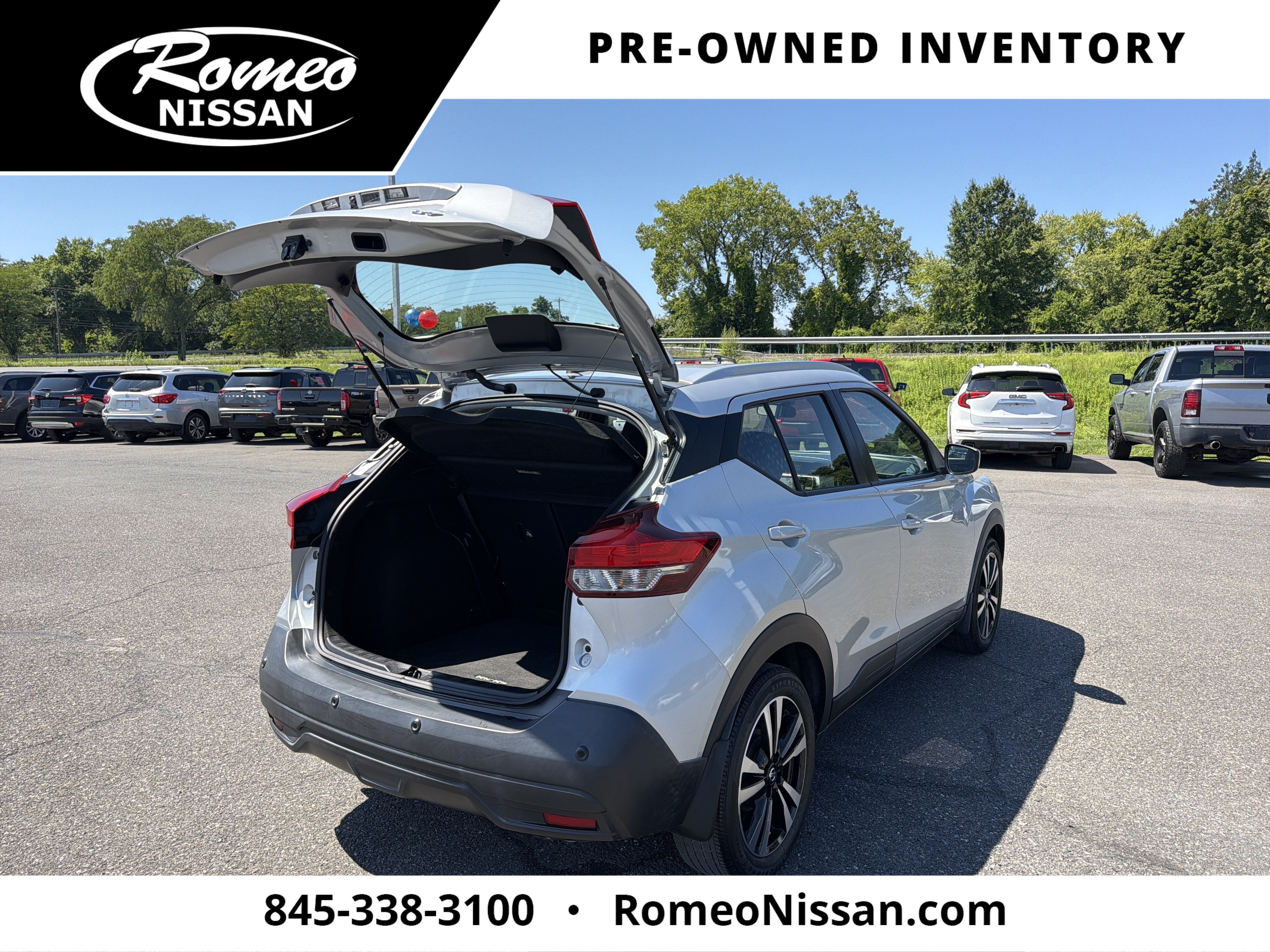 2020 Nissan Kicks SV