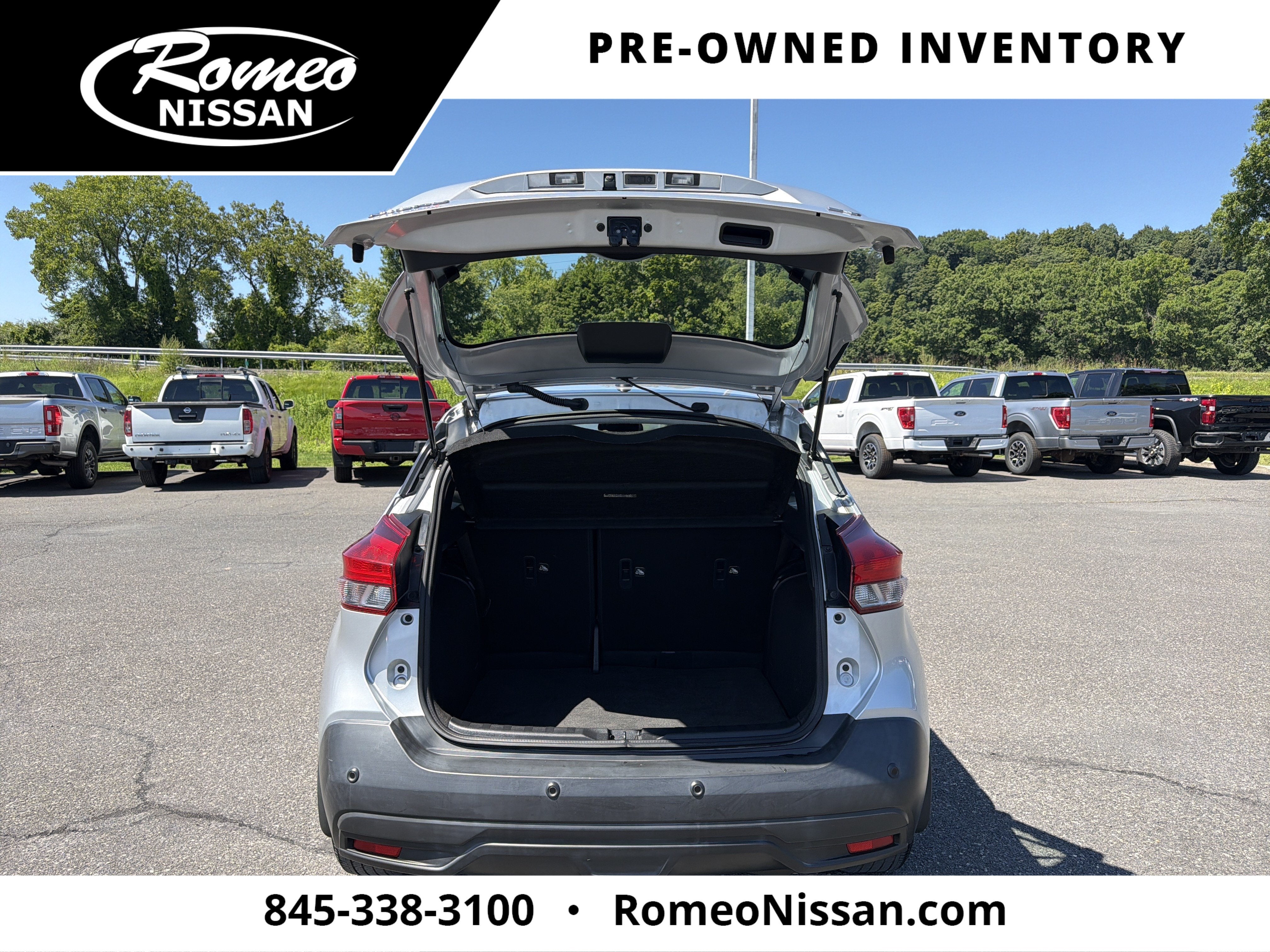 2020 Nissan Kicks SV