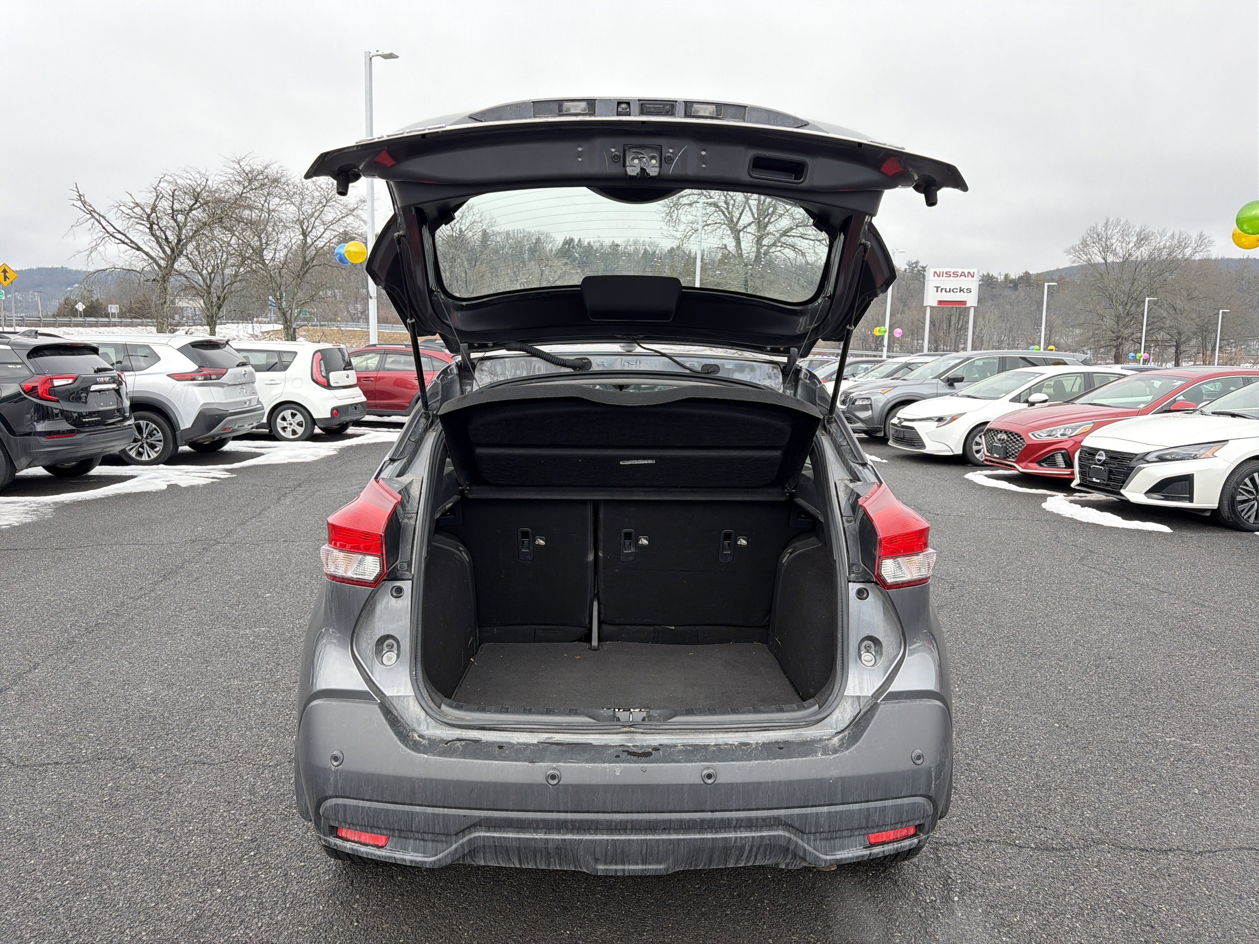 2020 Nissan Kicks SV