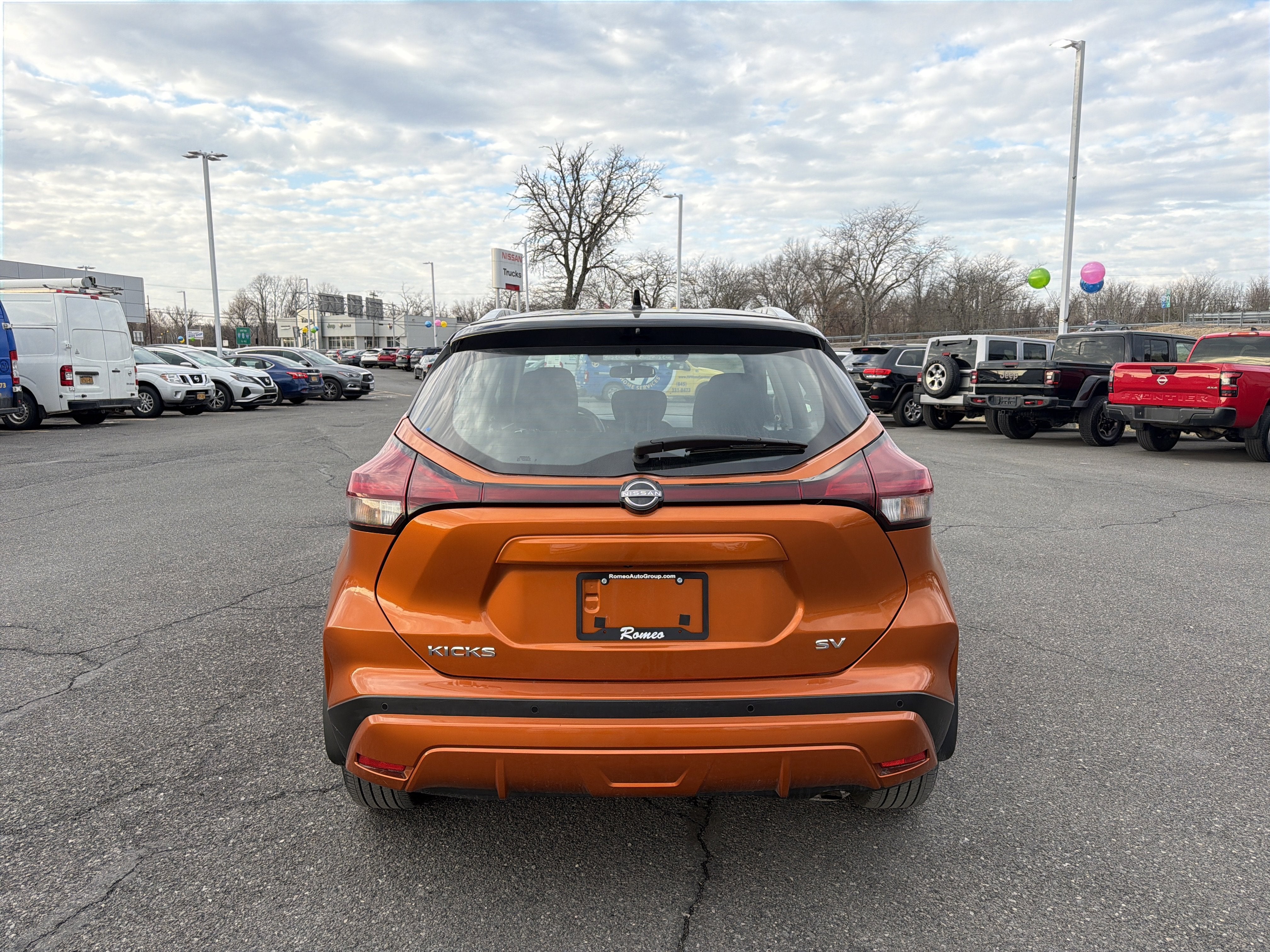 2024 Nissan Kicks SV