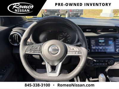 2021 Nissan Kicks SR