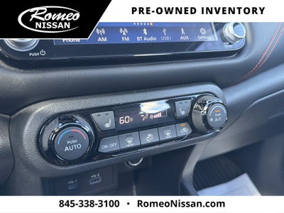 2021 Nissan Kicks SR