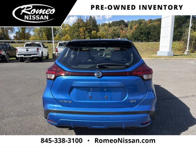 2021 Nissan Kicks SR