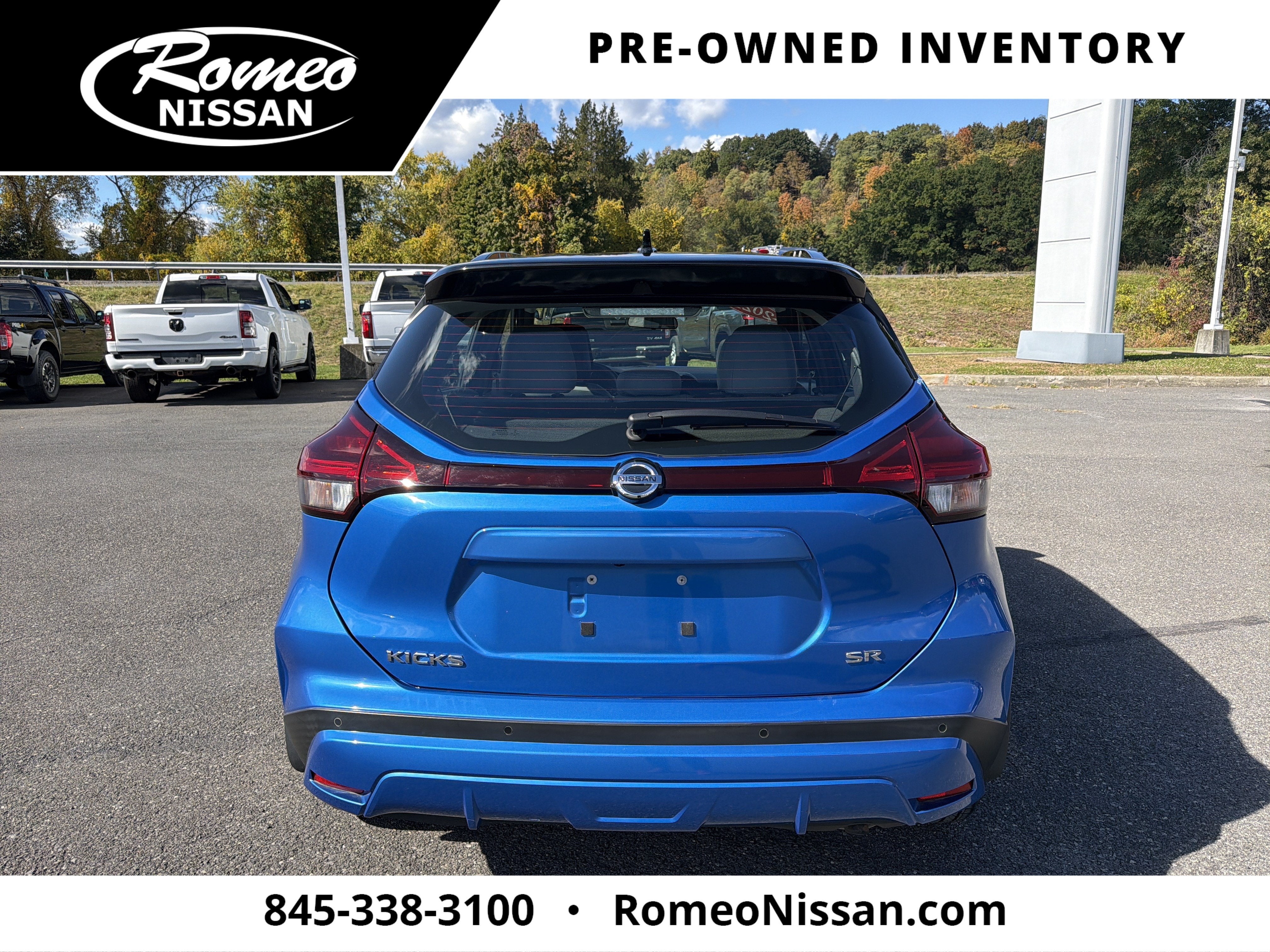 2021 Nissan Kicks SR
