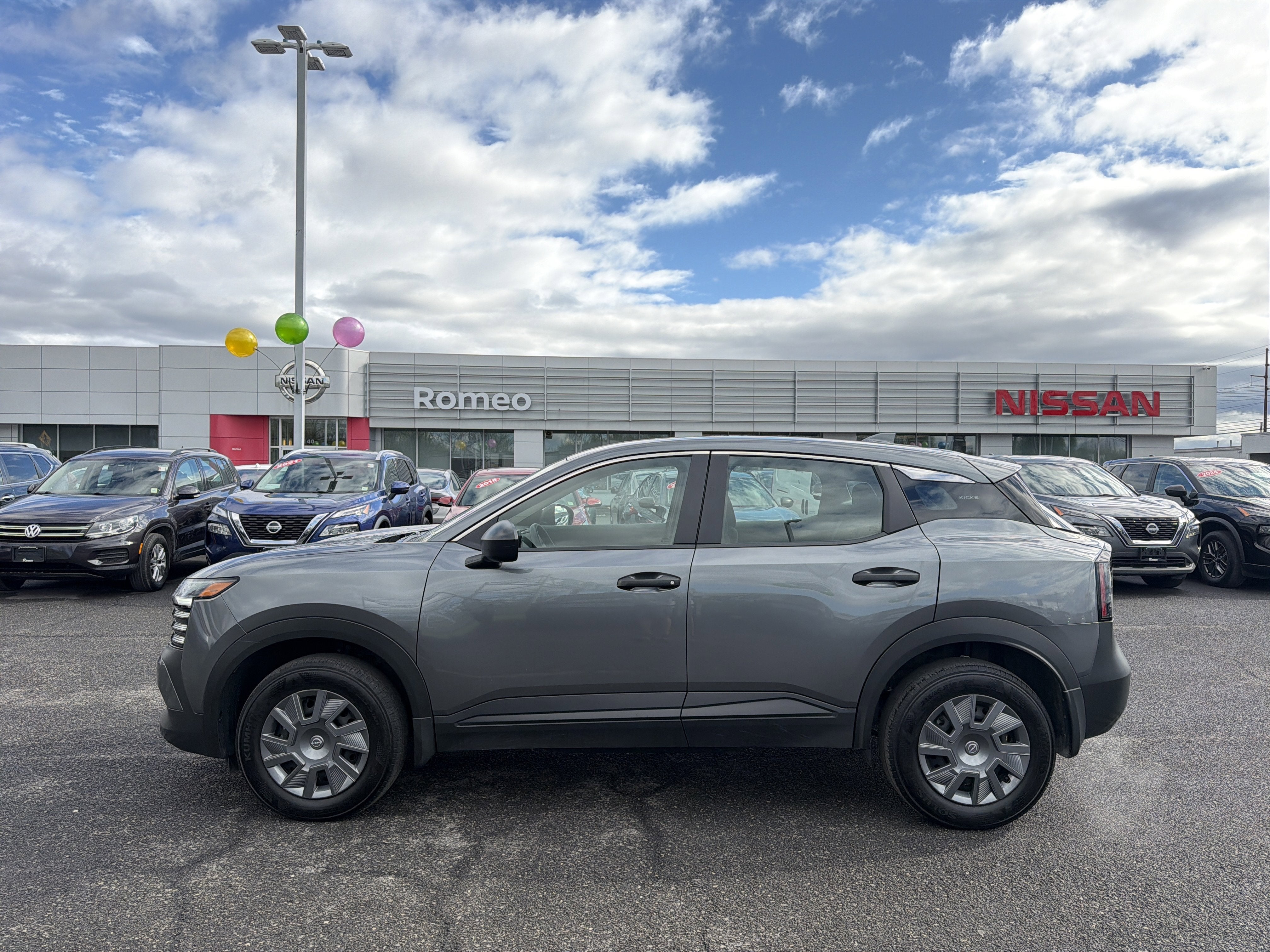 2025 Nissan Kicks S