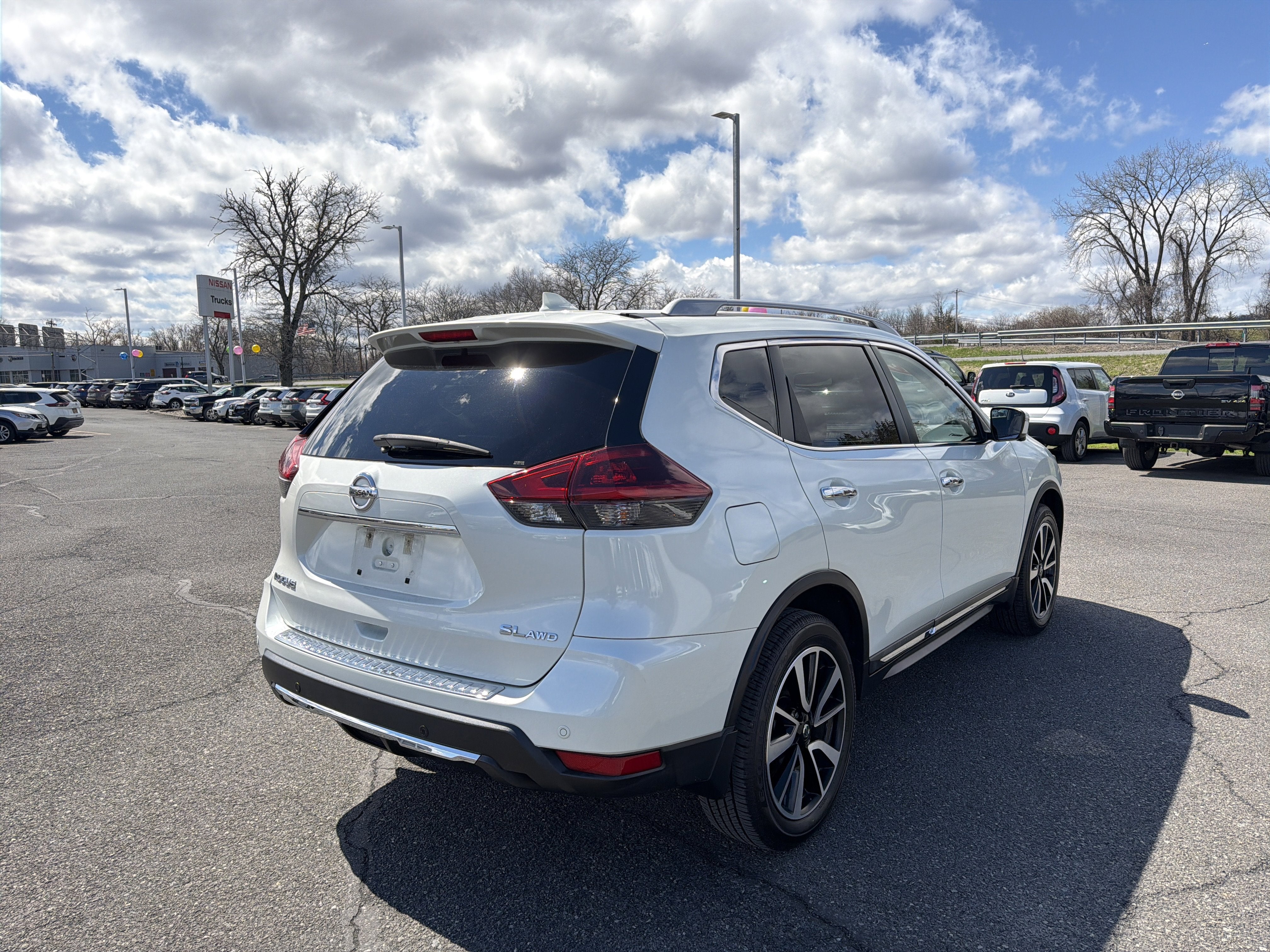 2019 Nissan Rogue SL