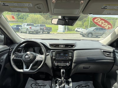 2020 Nissan Rogue SV