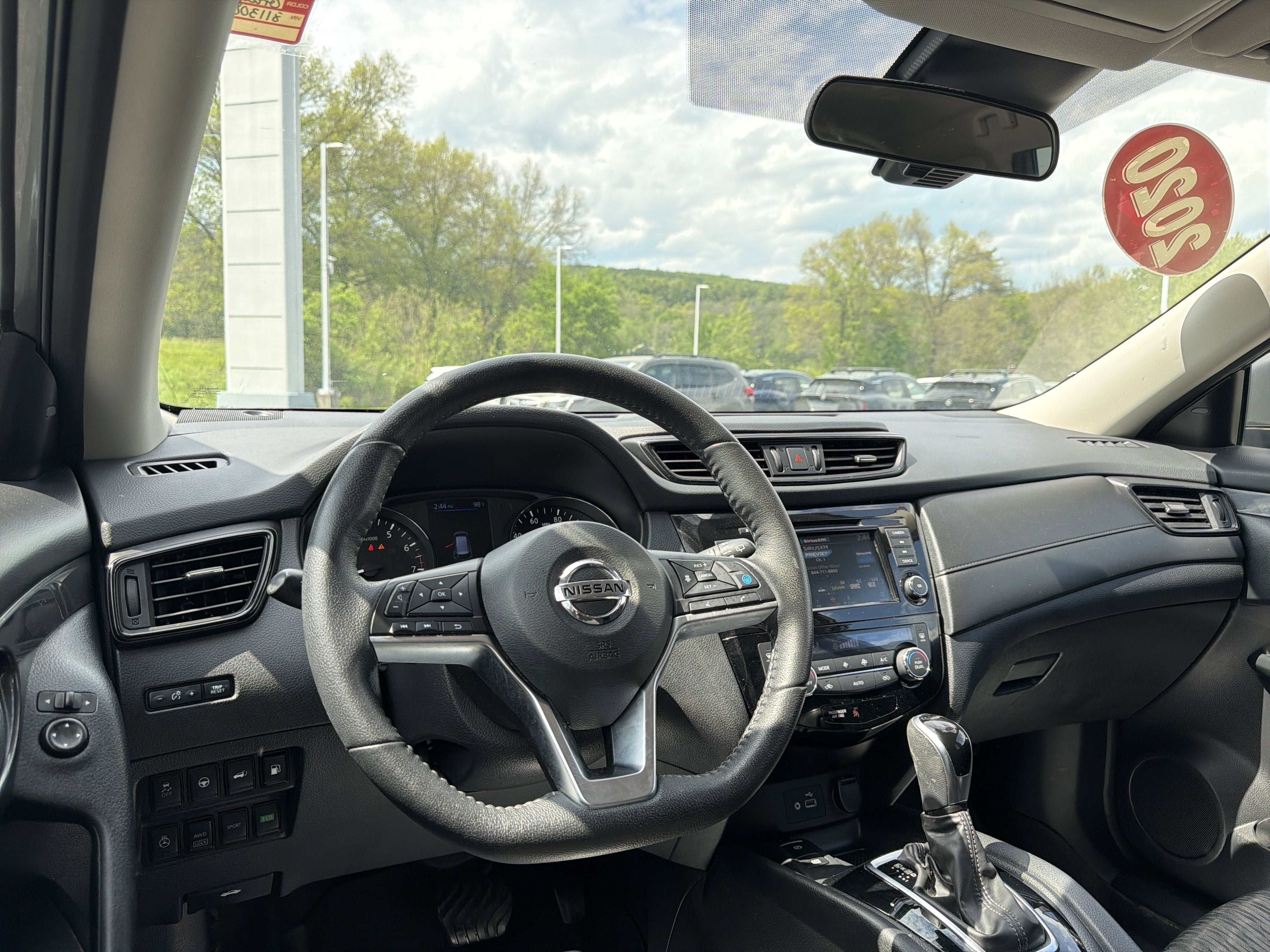 2020 Nissan Rogue SV