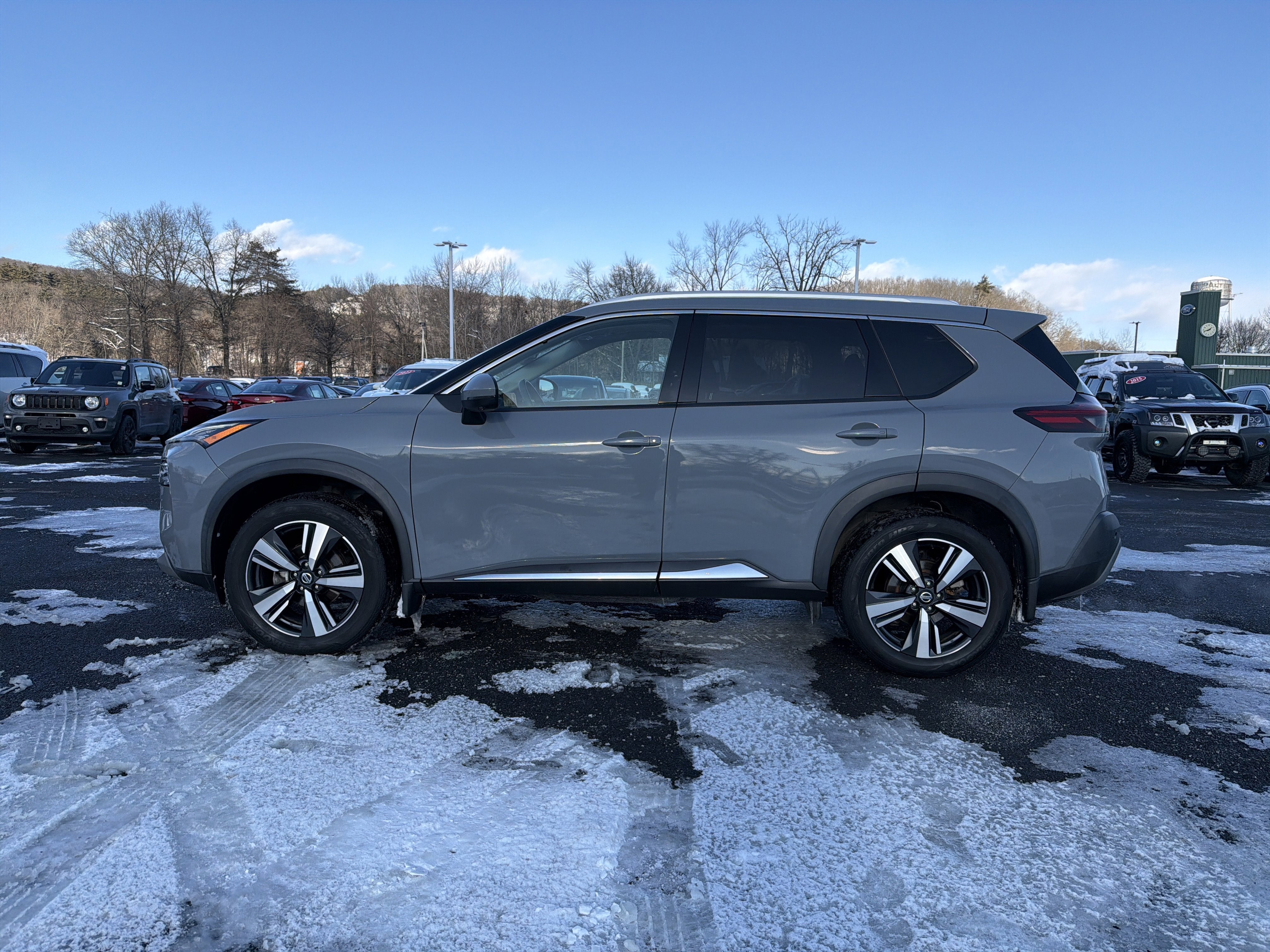 2021 Nissan Rogue SL