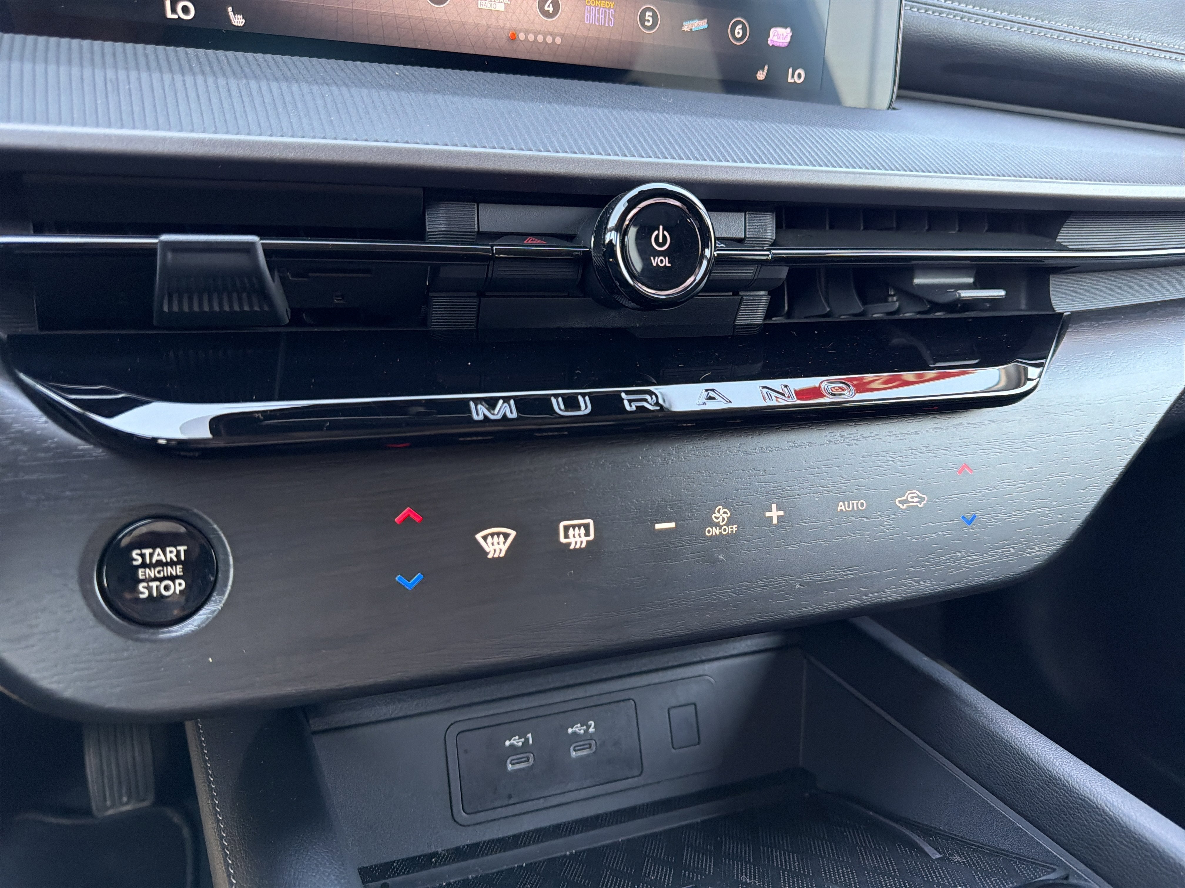 2025 Nissan Murano SV