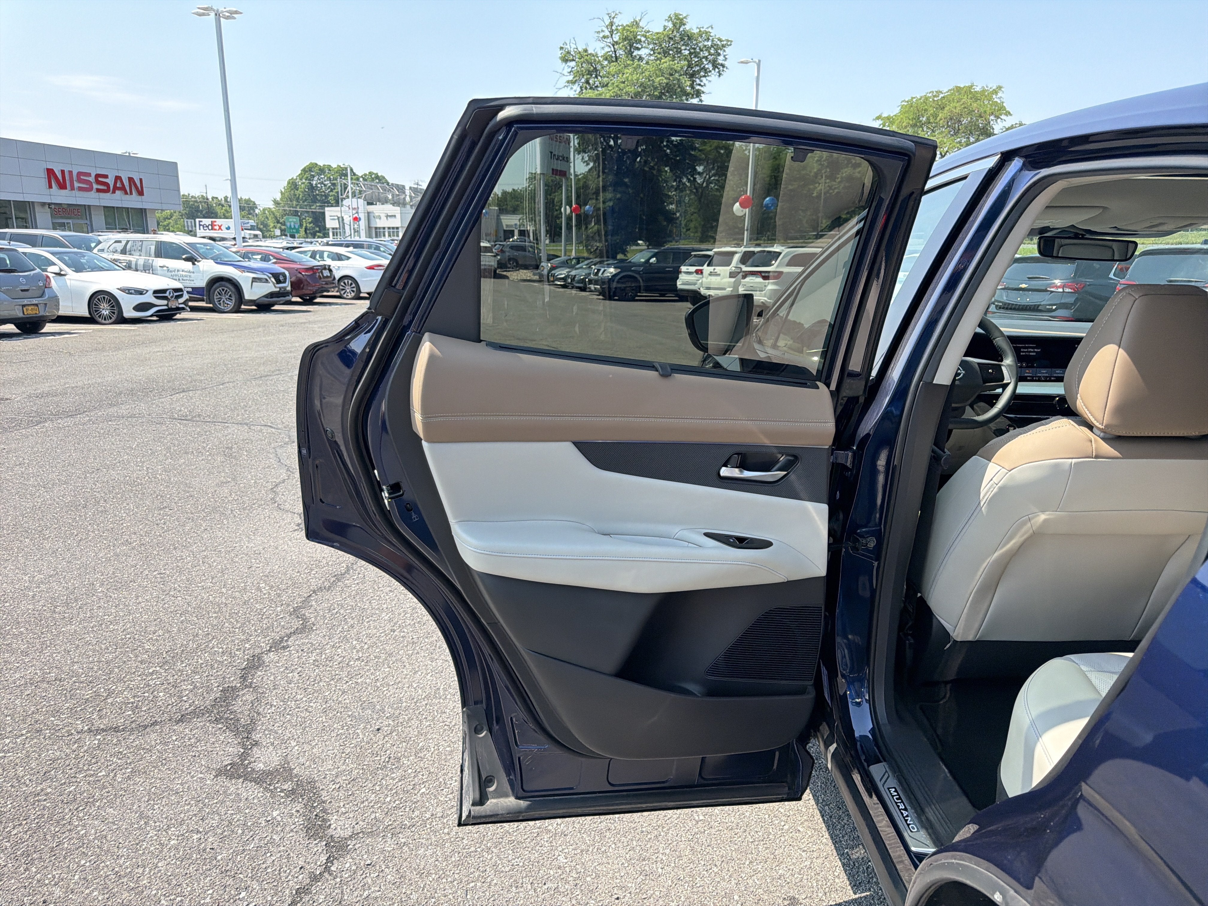 2025 Nissan Murano Platinum