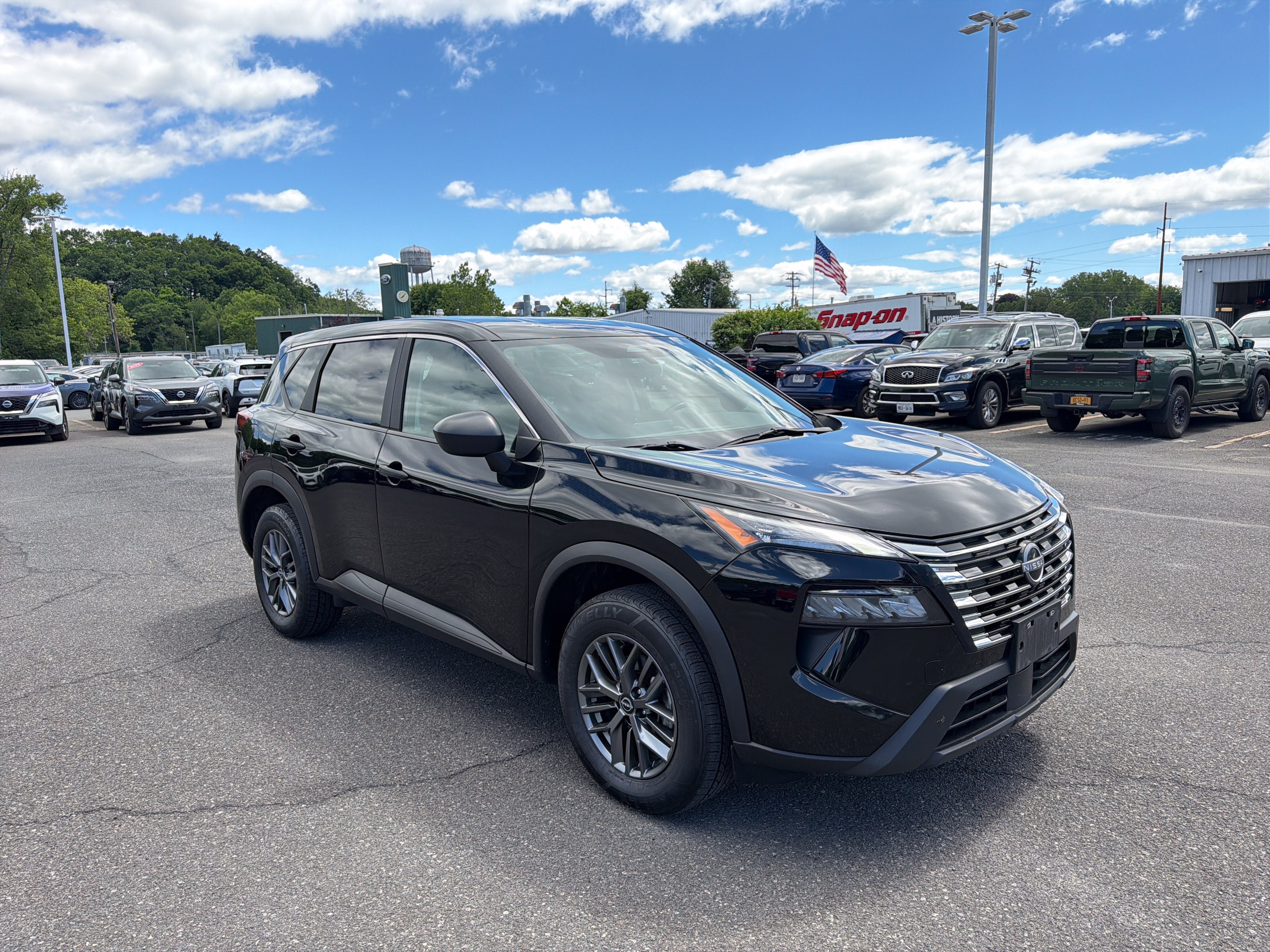 2024 Nissan Rogue S