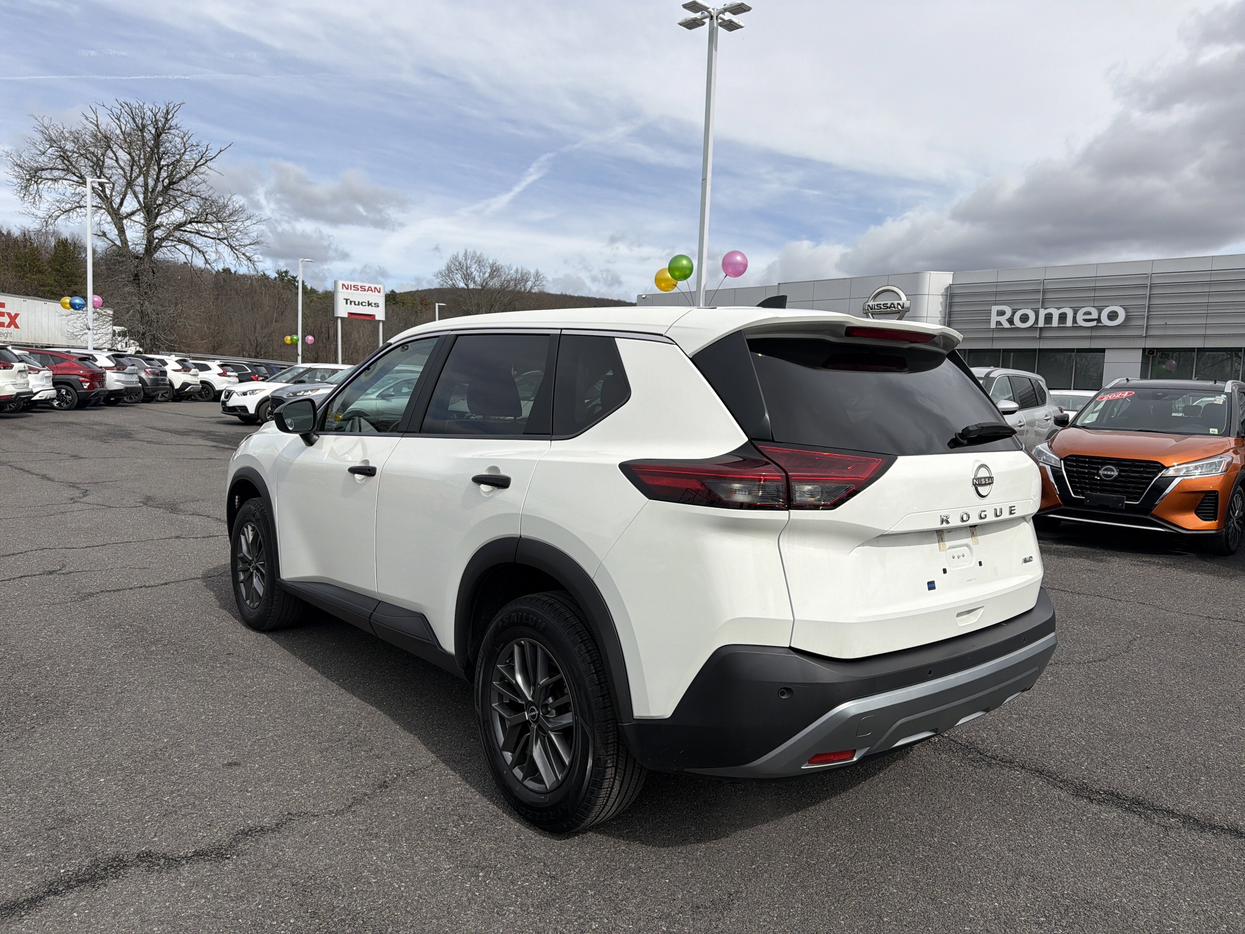 2023 Nissan Rogue S