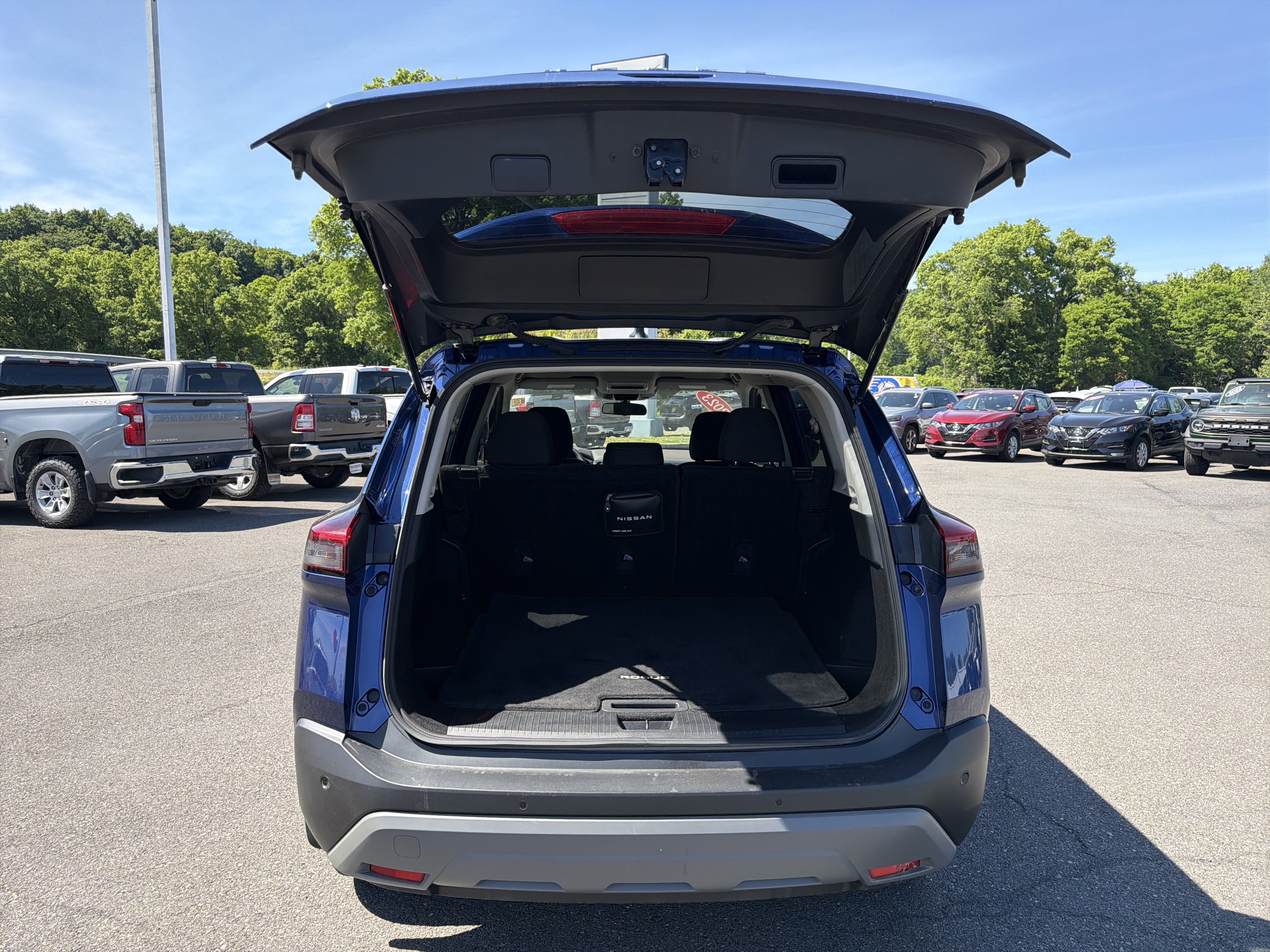 2023 Nissan Rogue S