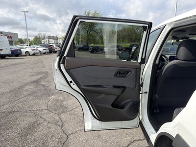 2022 Nissan Rogue S