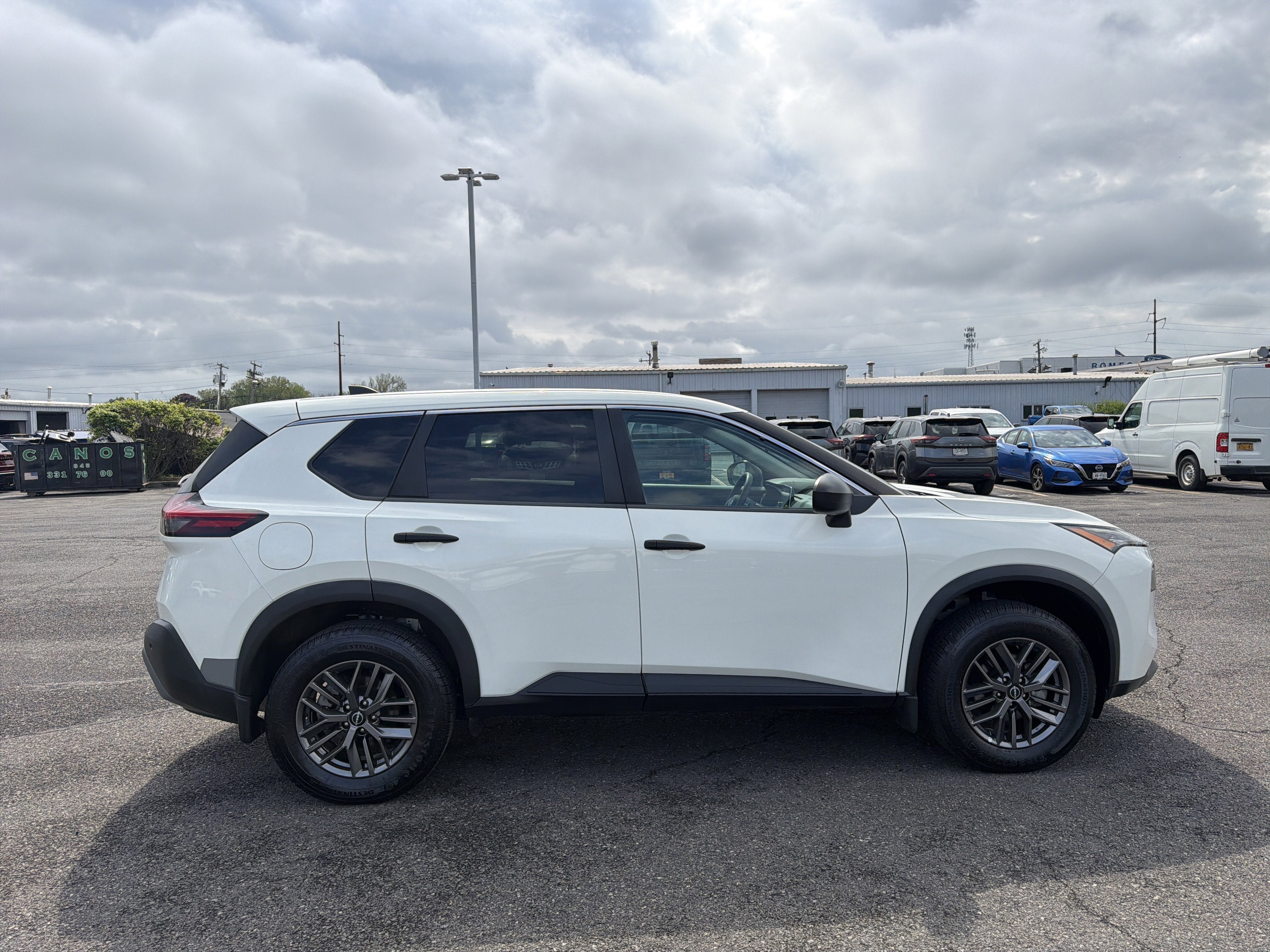 2022 Nissan Rogue S