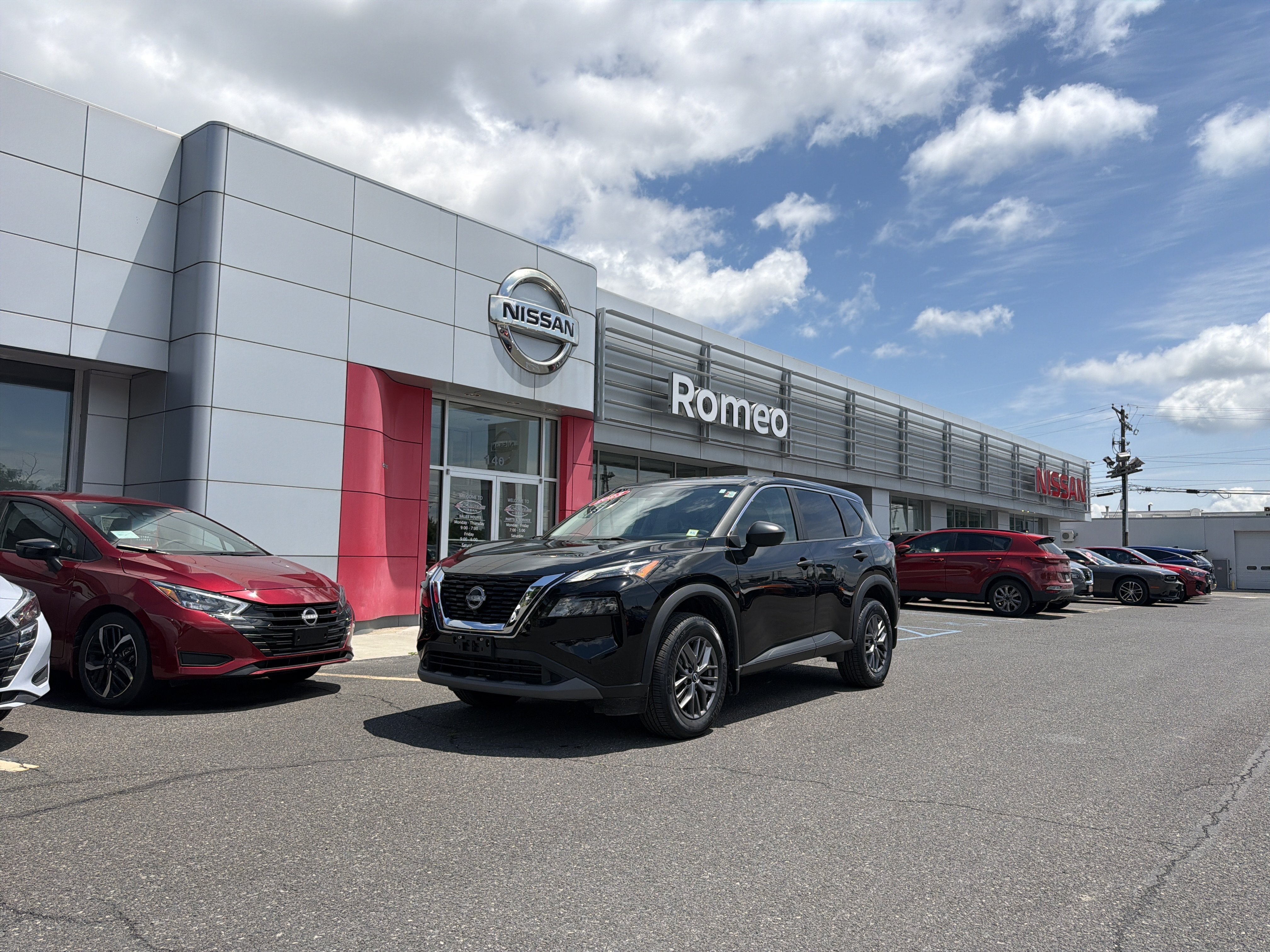 2023 Nissan Rogue S