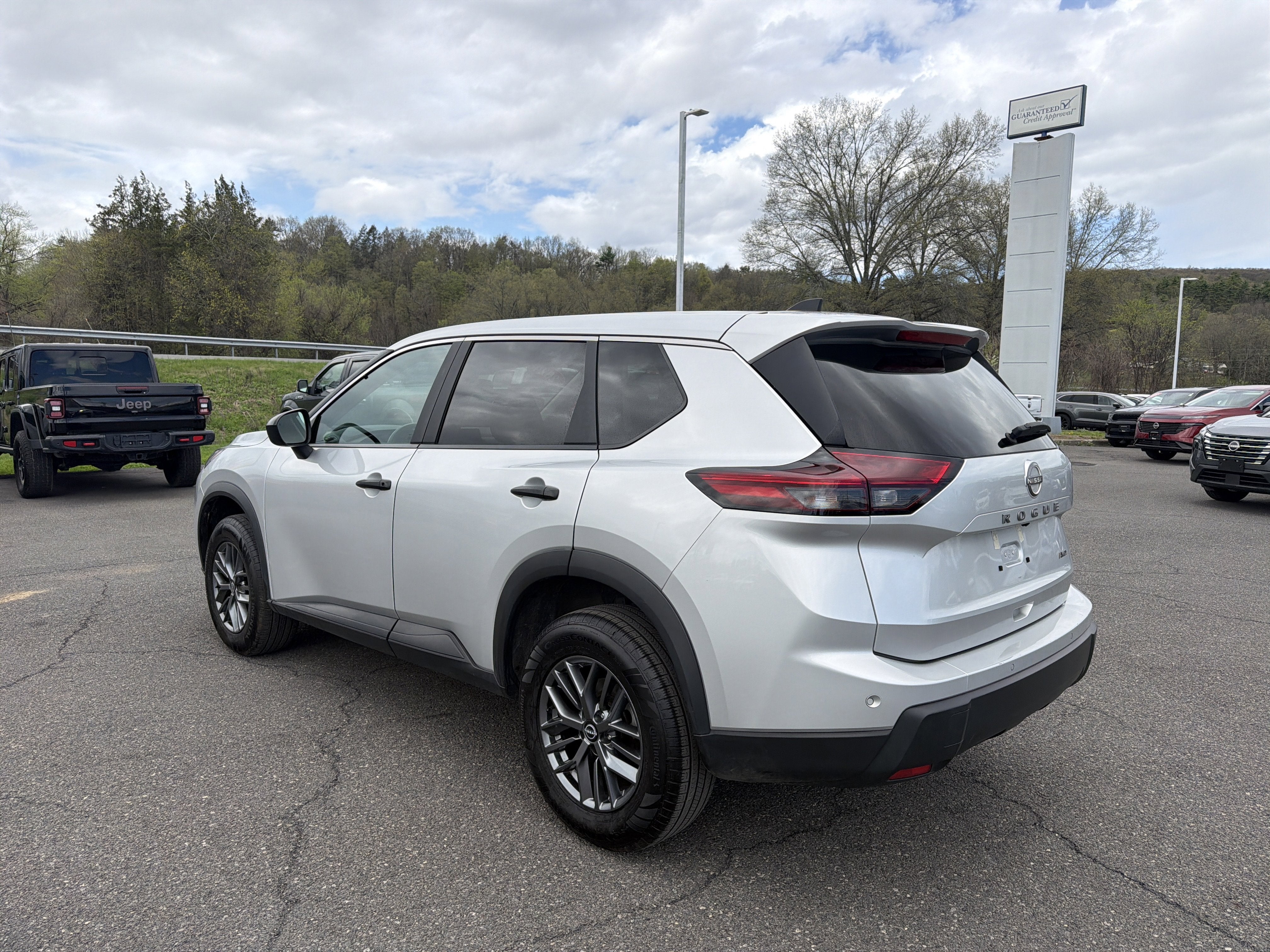 2024 Nissan Rogue S