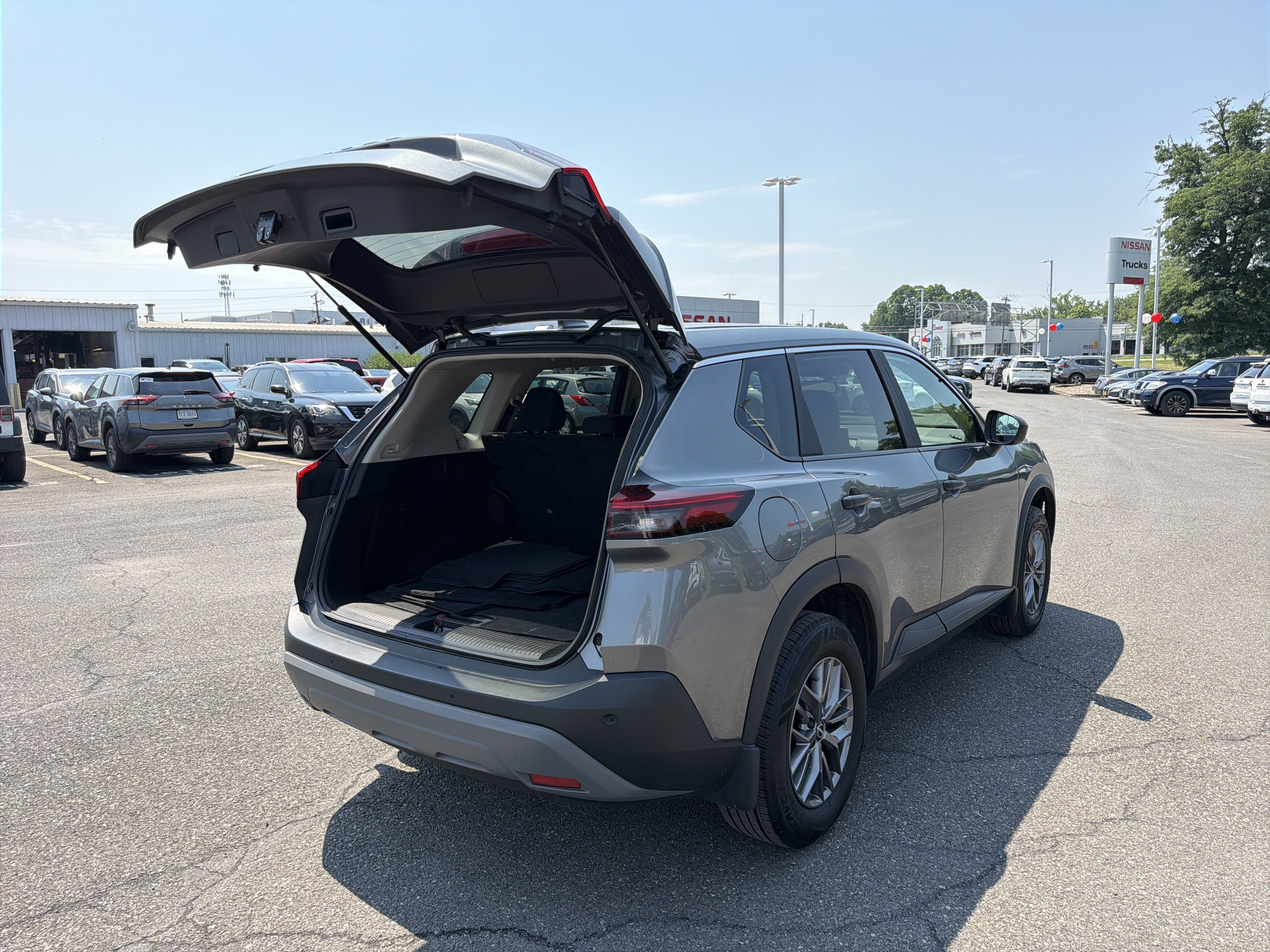 2023 Nissan Rogue S