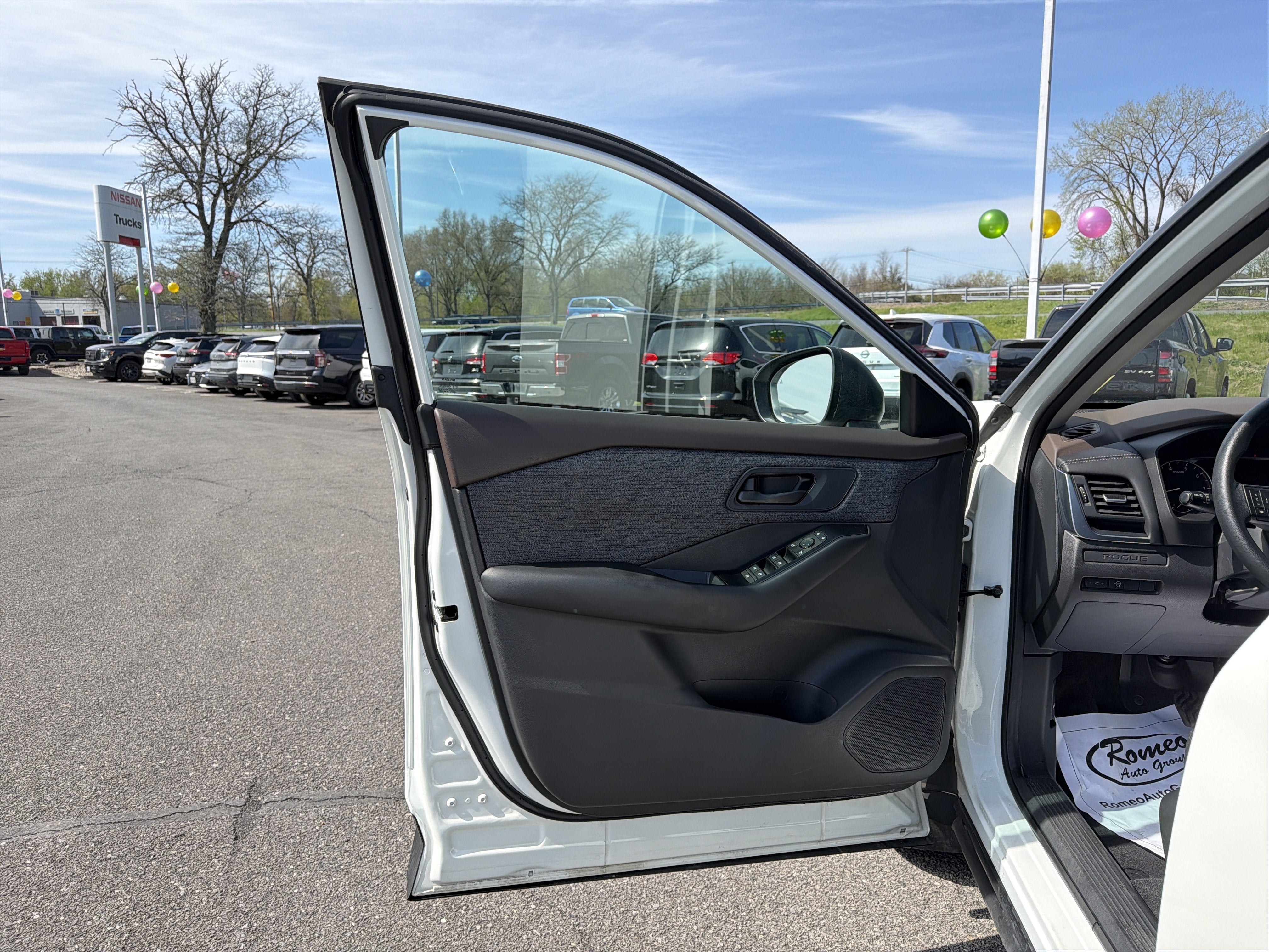 2023 Nissan Rogue S