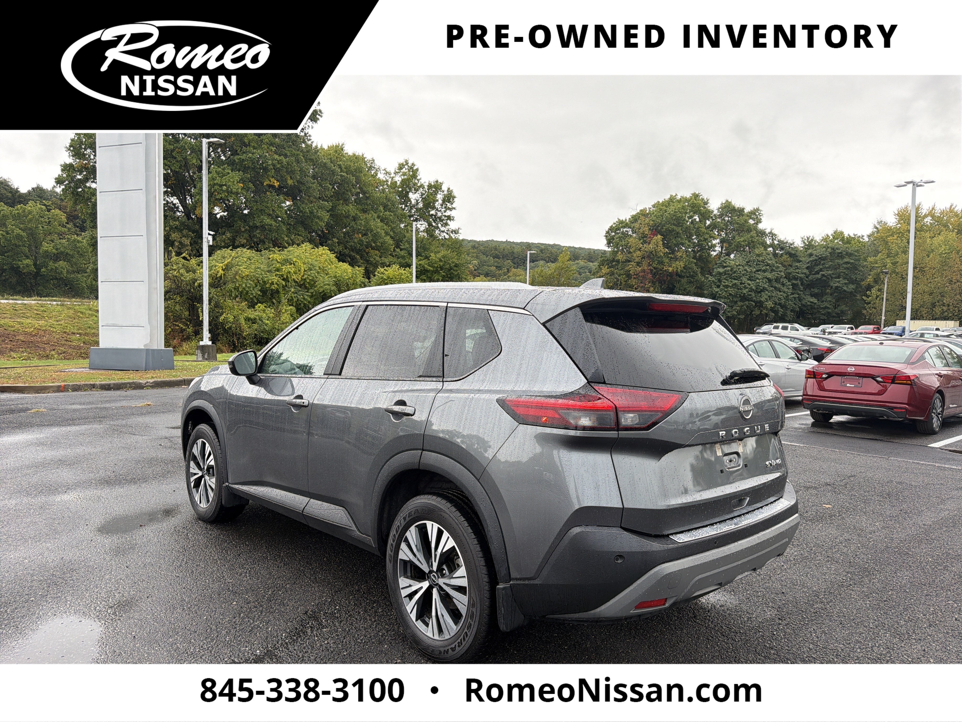 2022 Nissan Rogue SV