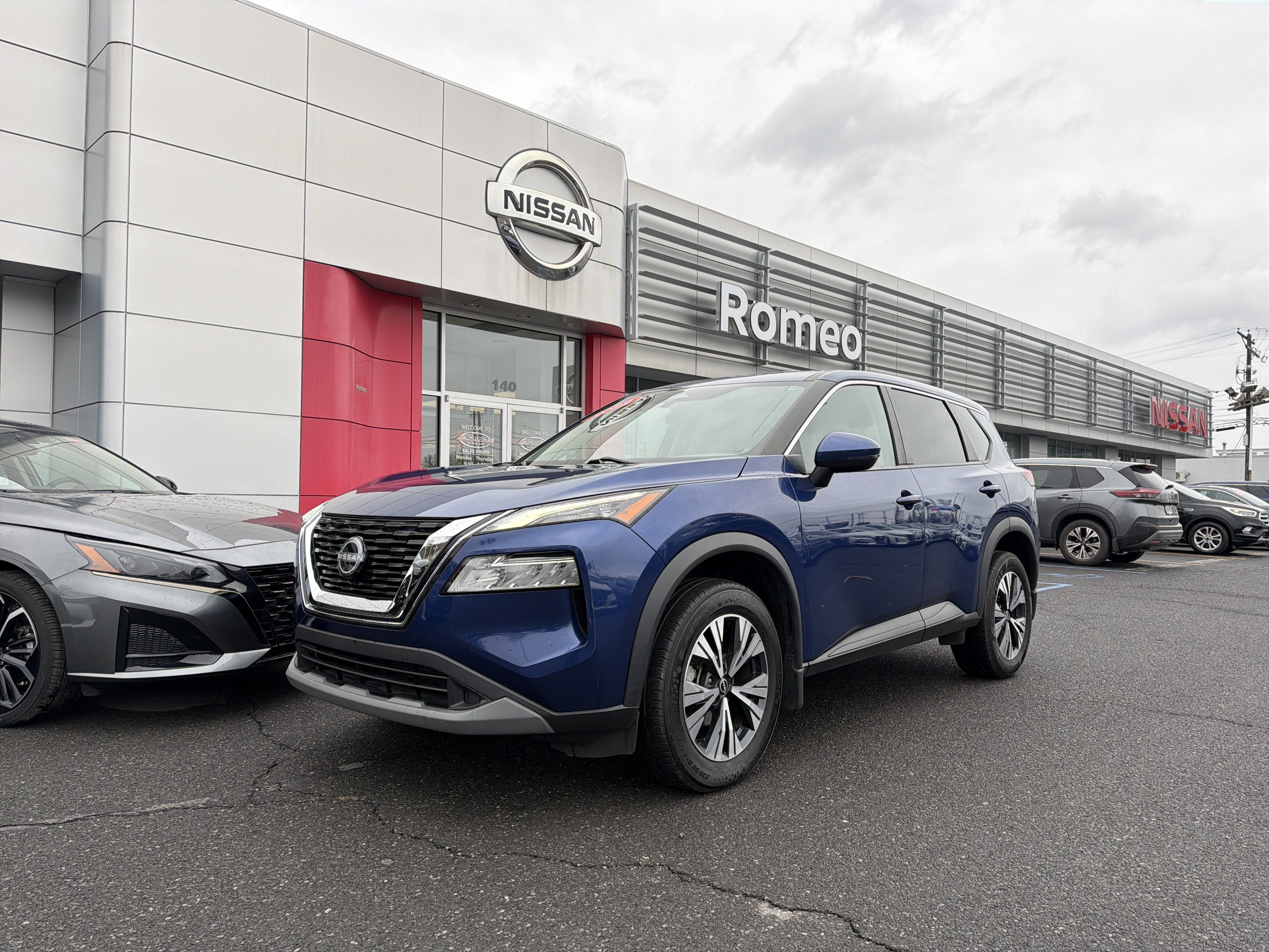 2022 Nissan Rogue SV