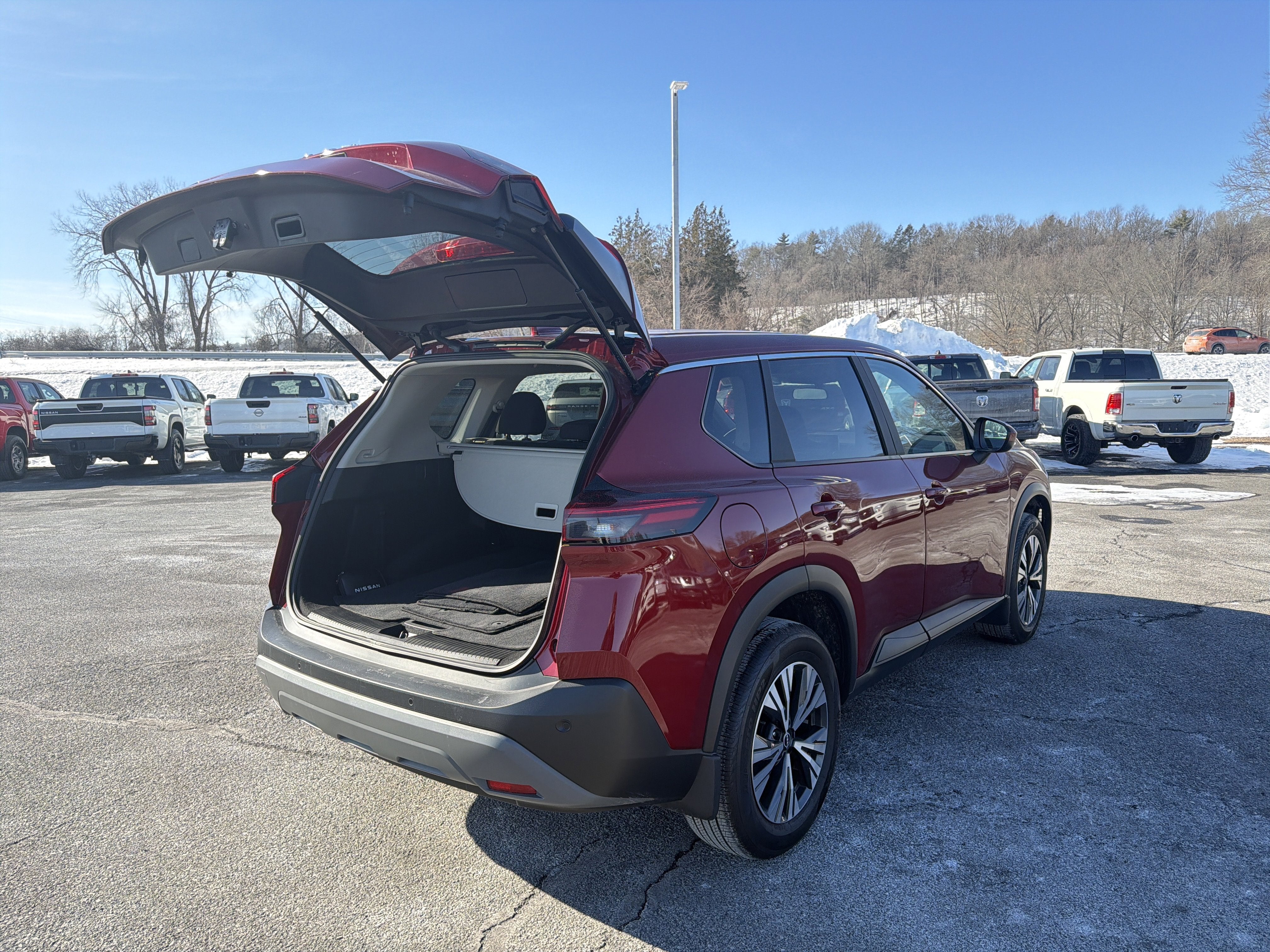 2023 Nissan Rogue SV