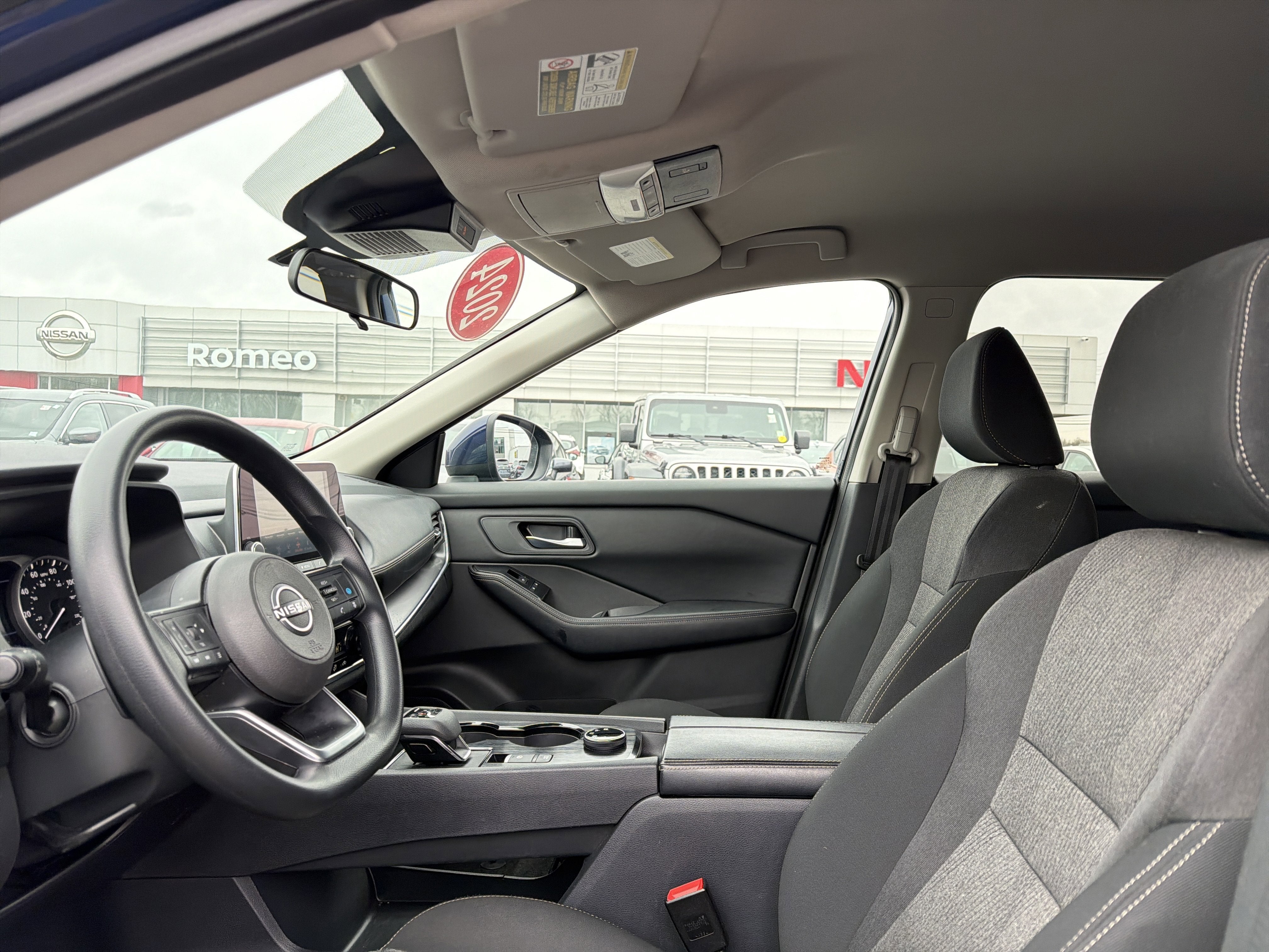 2024 Nissan Rogue SV