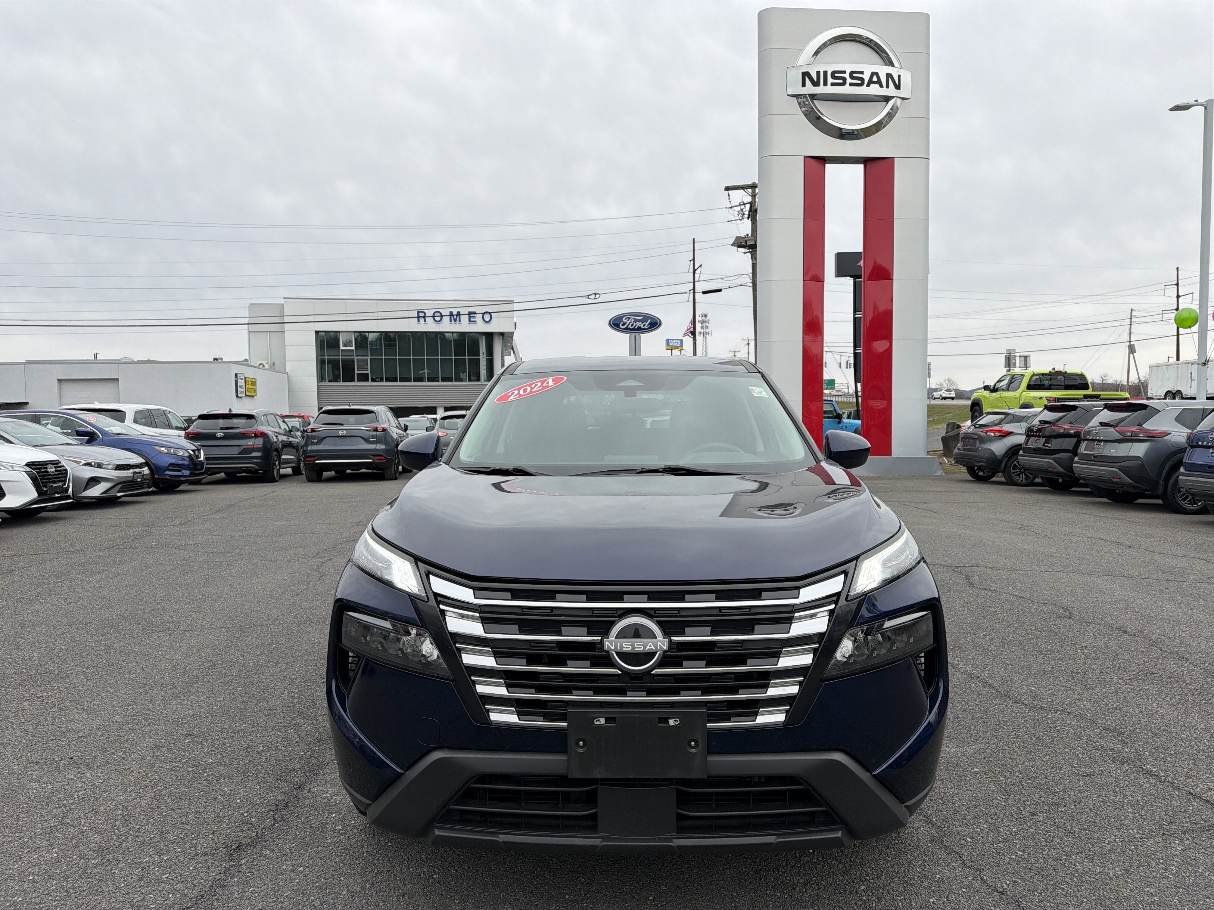 2024 Nissan Rogue SV