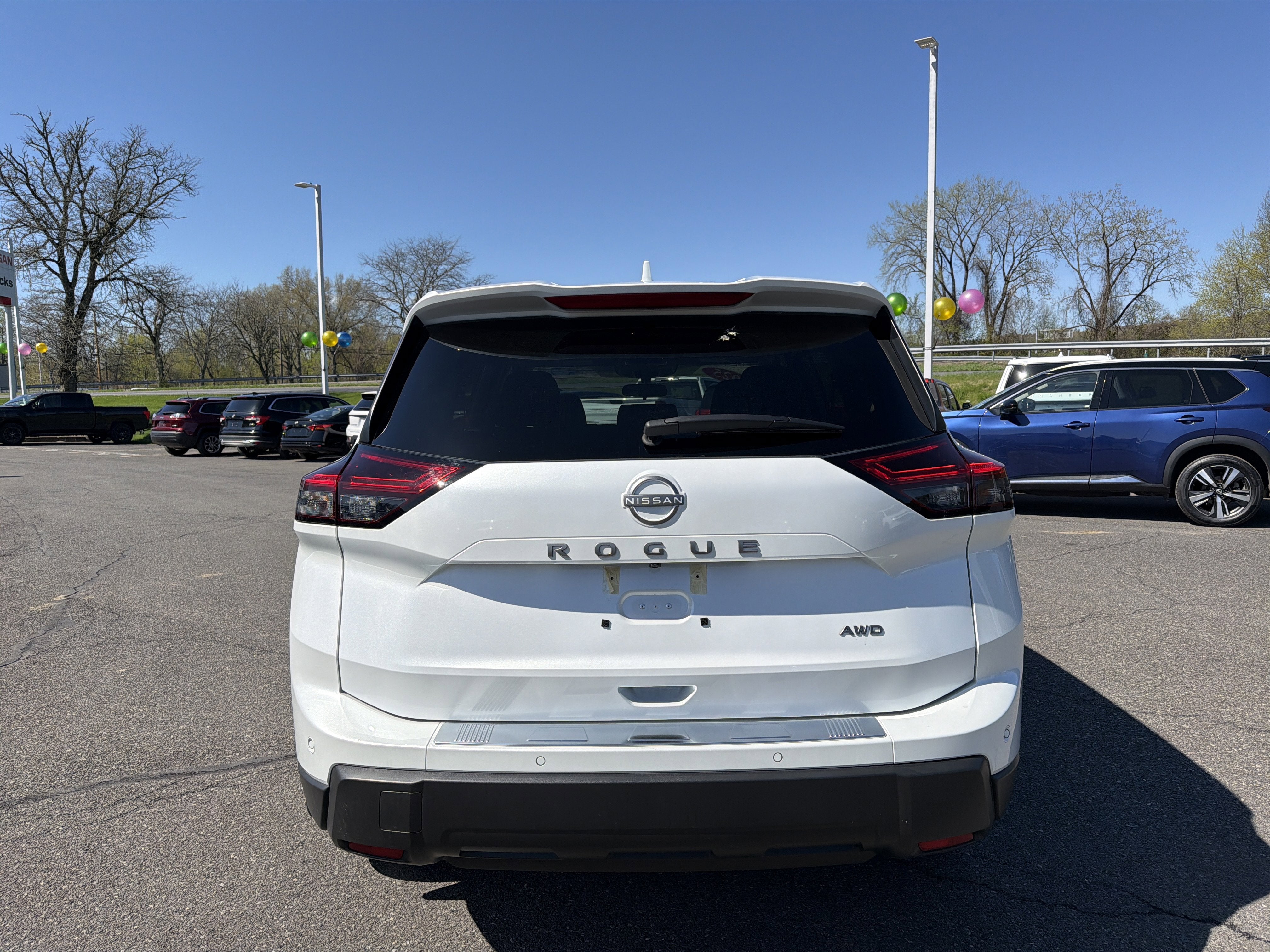 2025 Nissan Rogue SV